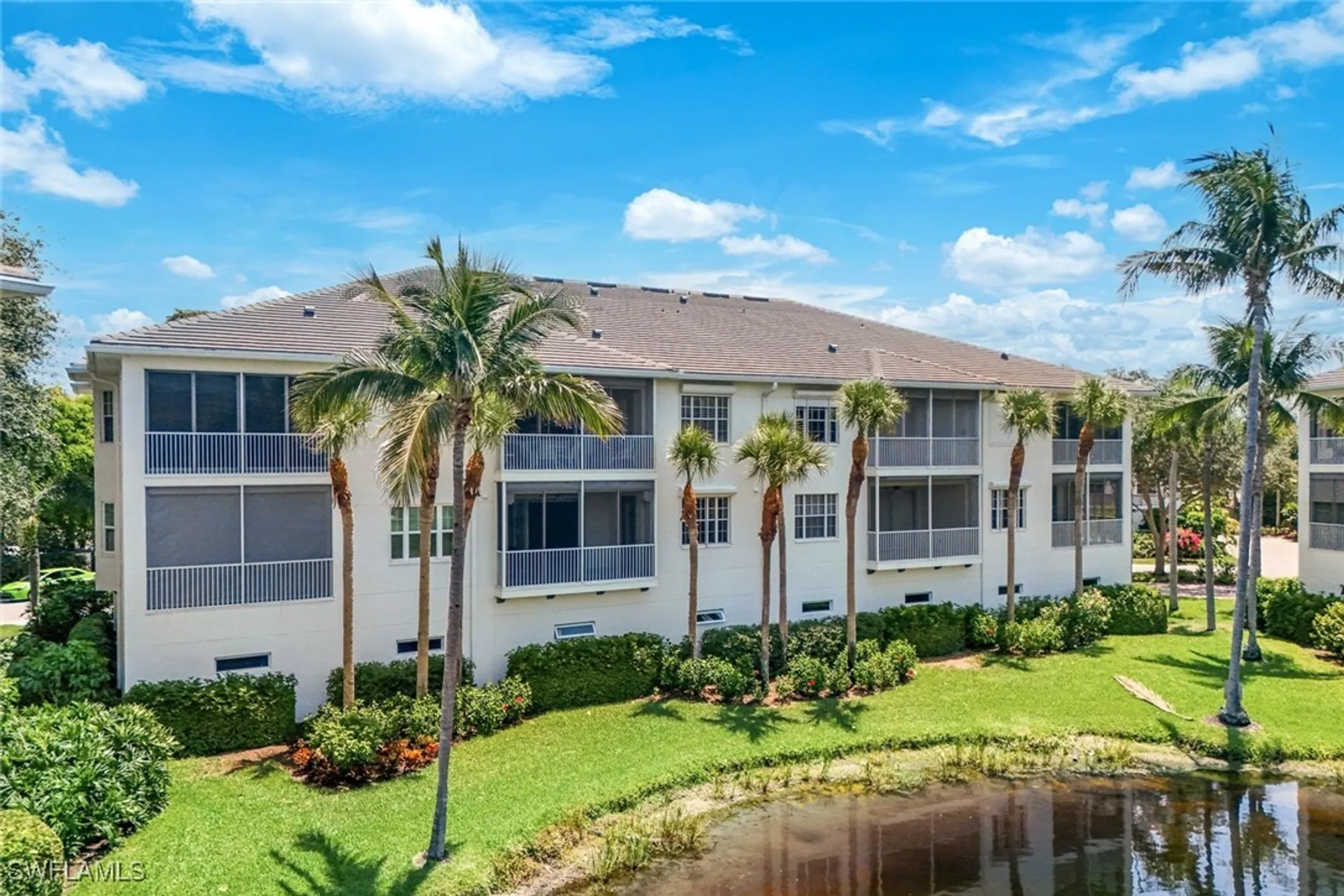 Property Slideshow image 39 of 50 | 795 bentwater cir 202, Naples, FL, 34108