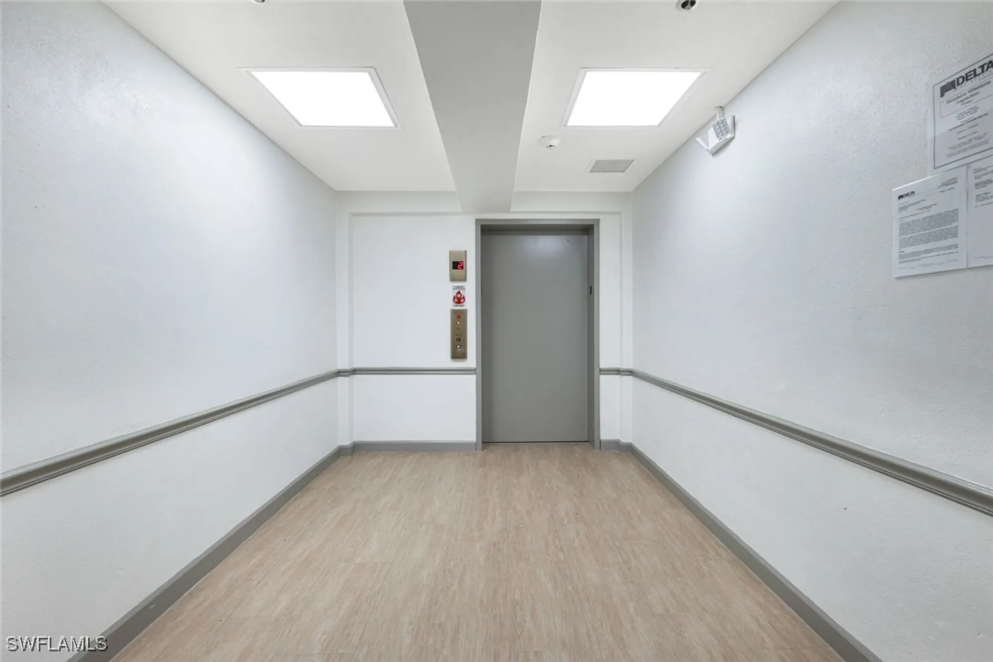 Property Slideshow image 33 of 50 | 795 bentwater cir 202, Naples, FL, 34108