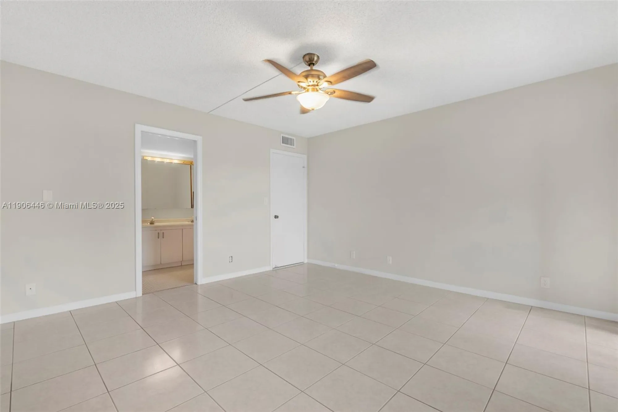 Property Slideshow image 19 of 26 | 4401 martinique ct apt c4, Coconut Creek, FL, 33066