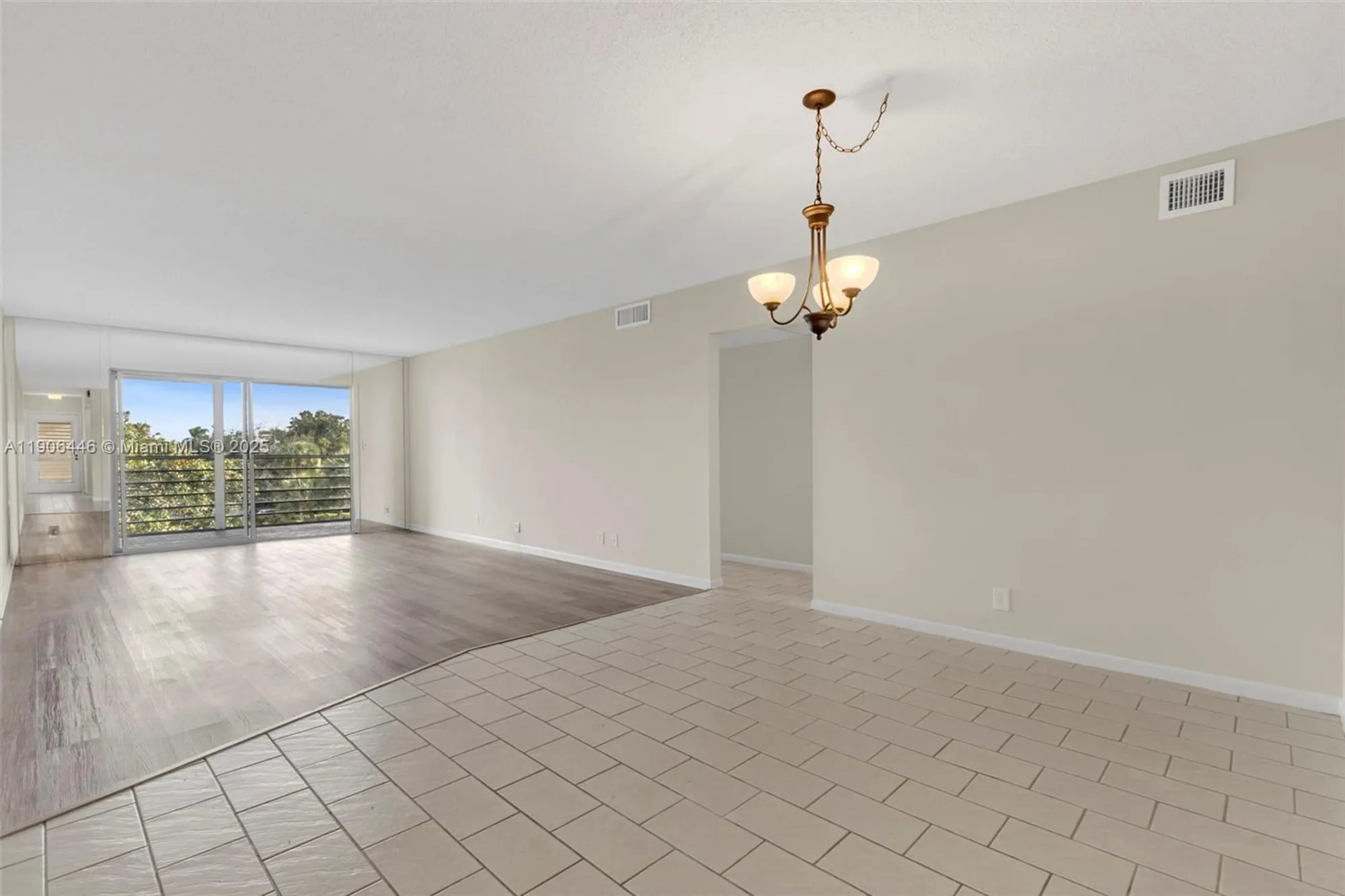 Property Slideshow image 7 of 26 | 4401 martinique ct apt c4, Coconut Creek, FL, 33066