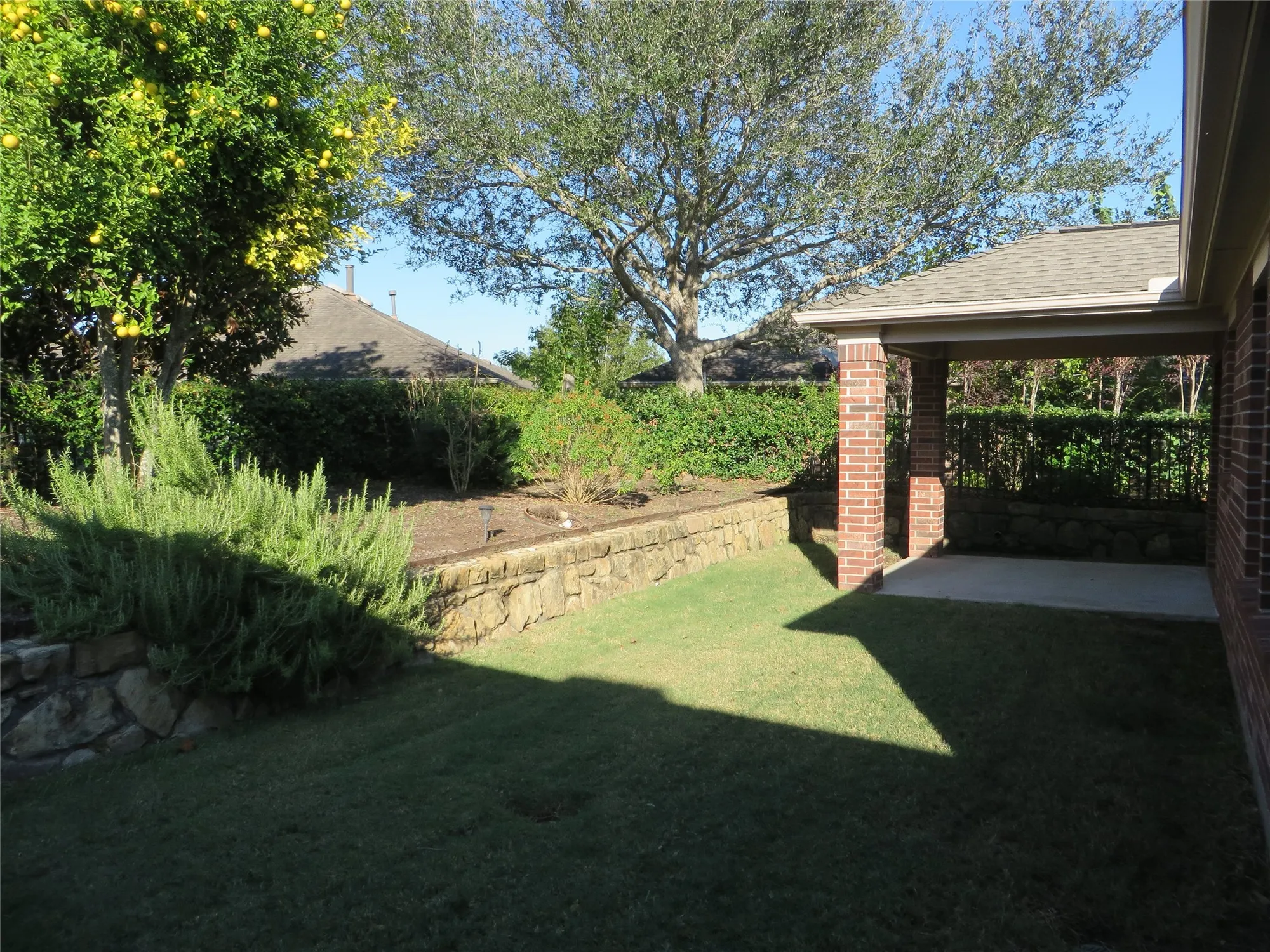 Property Slideshow image 13 of 19 | 1014 oleander way, Richmond, TX, 77469