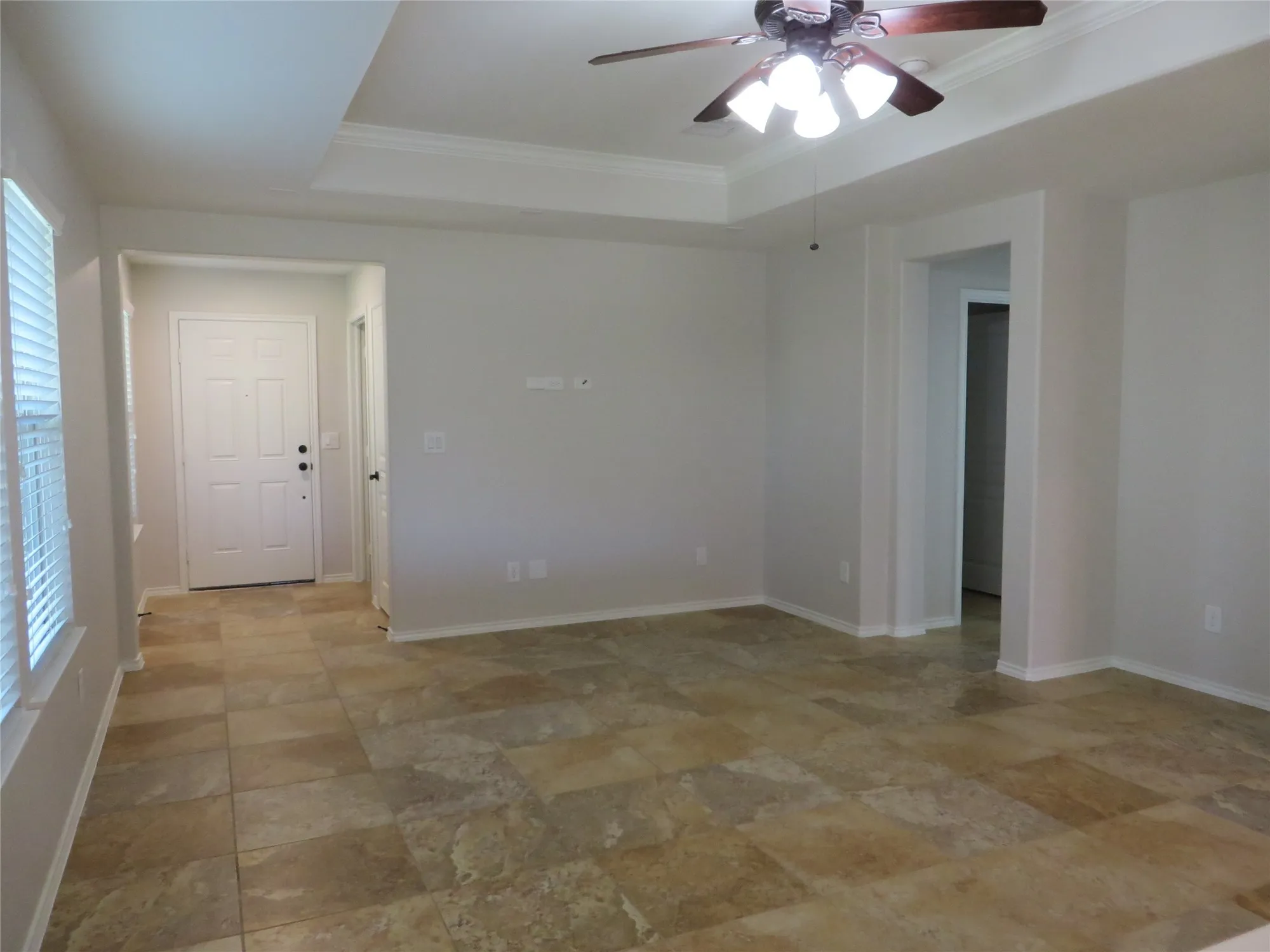 Property Slideshow image 3 of 19 | 1014 oleander way, Richmond, TX, 77469