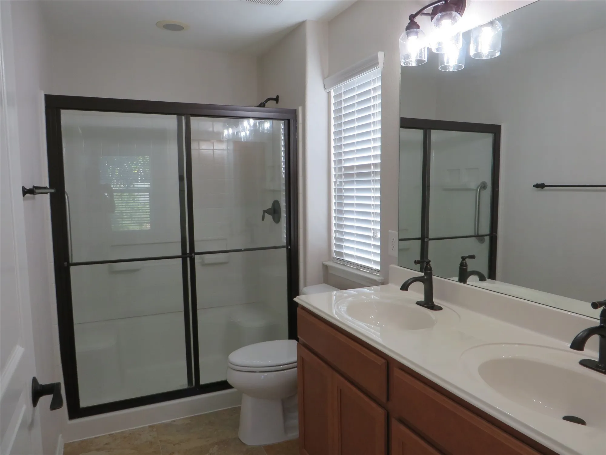 Property Slideshow image 7 of 19 | 1014 oleander way, Richmond, TX, 77469