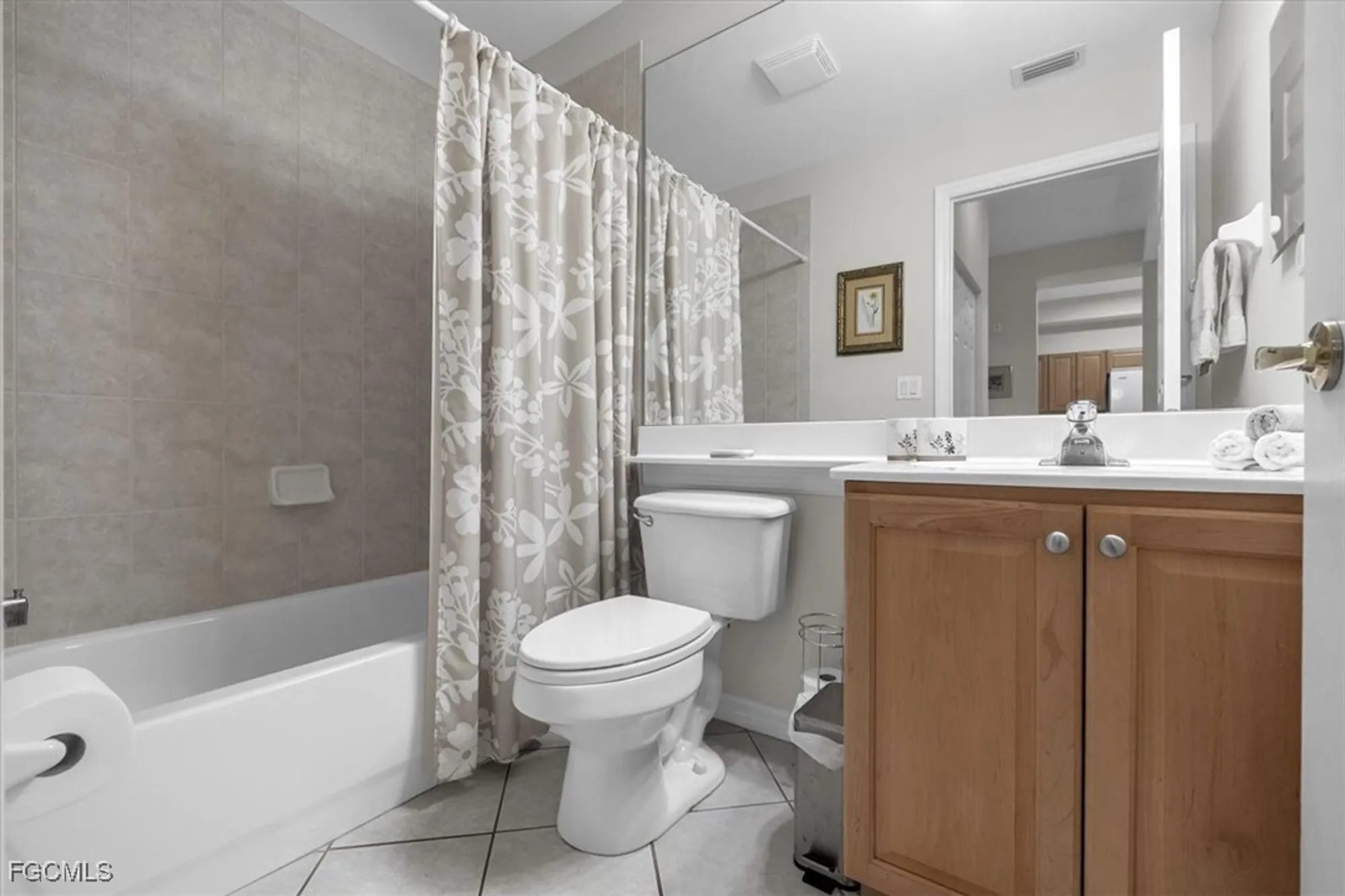 Property Slideshow image 19 of 40 | 14510 farrington way apt 204, Fort Myers, FL, 33912
