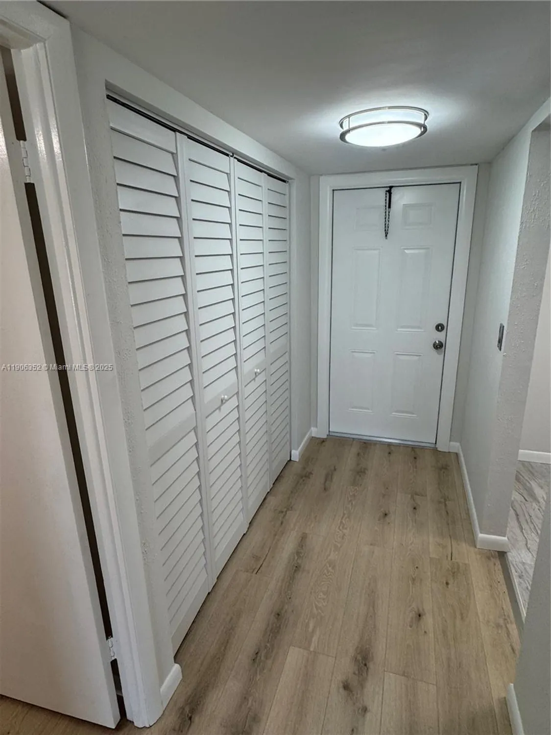 Property Slideshow image 6 of 15 | 7205 nw 5th ct apt 202, Margate, FL, 33063