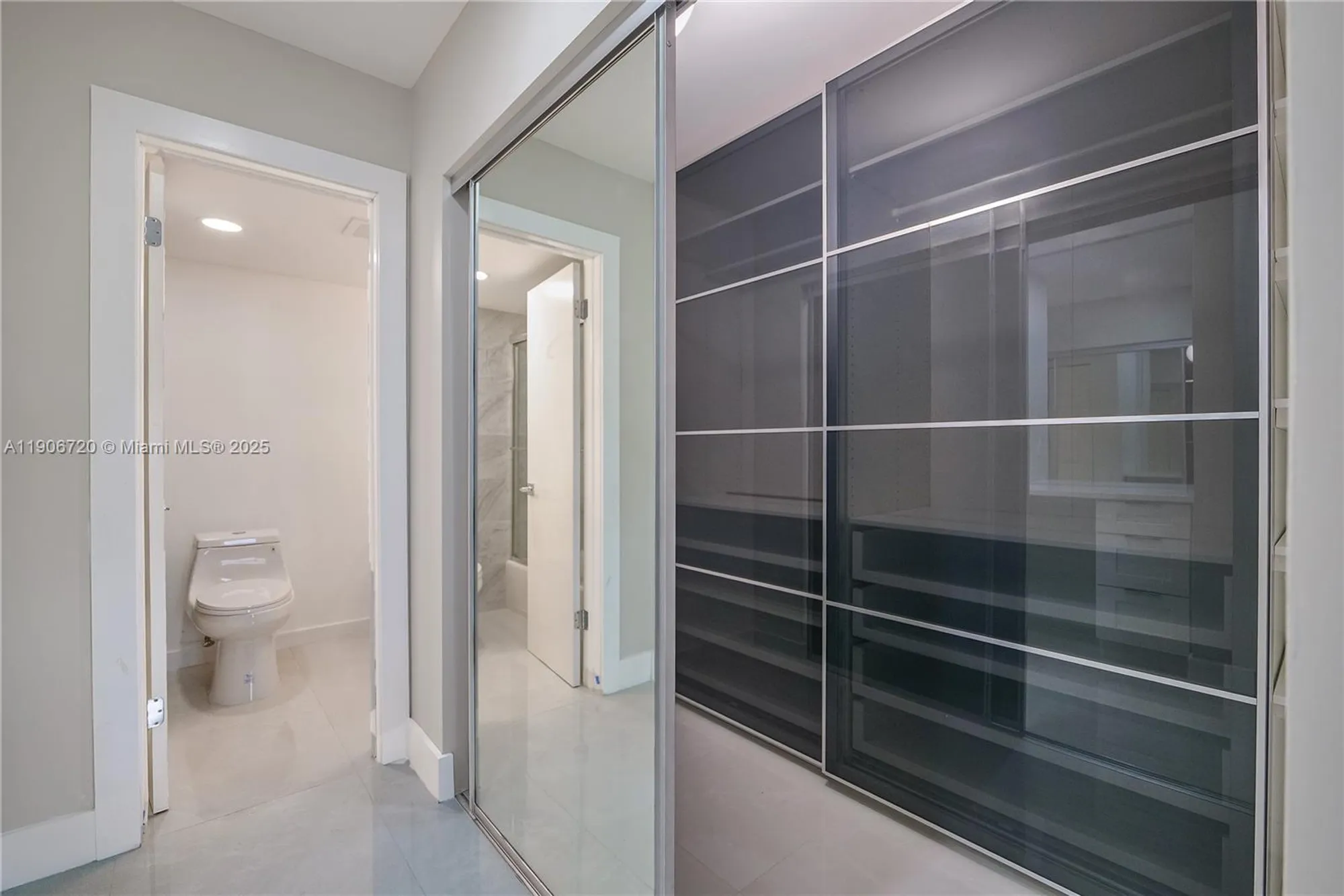 Property Slideshow image 15 of 31 | 4770 nw 21st st 302, Lauderhill, FL, 33313