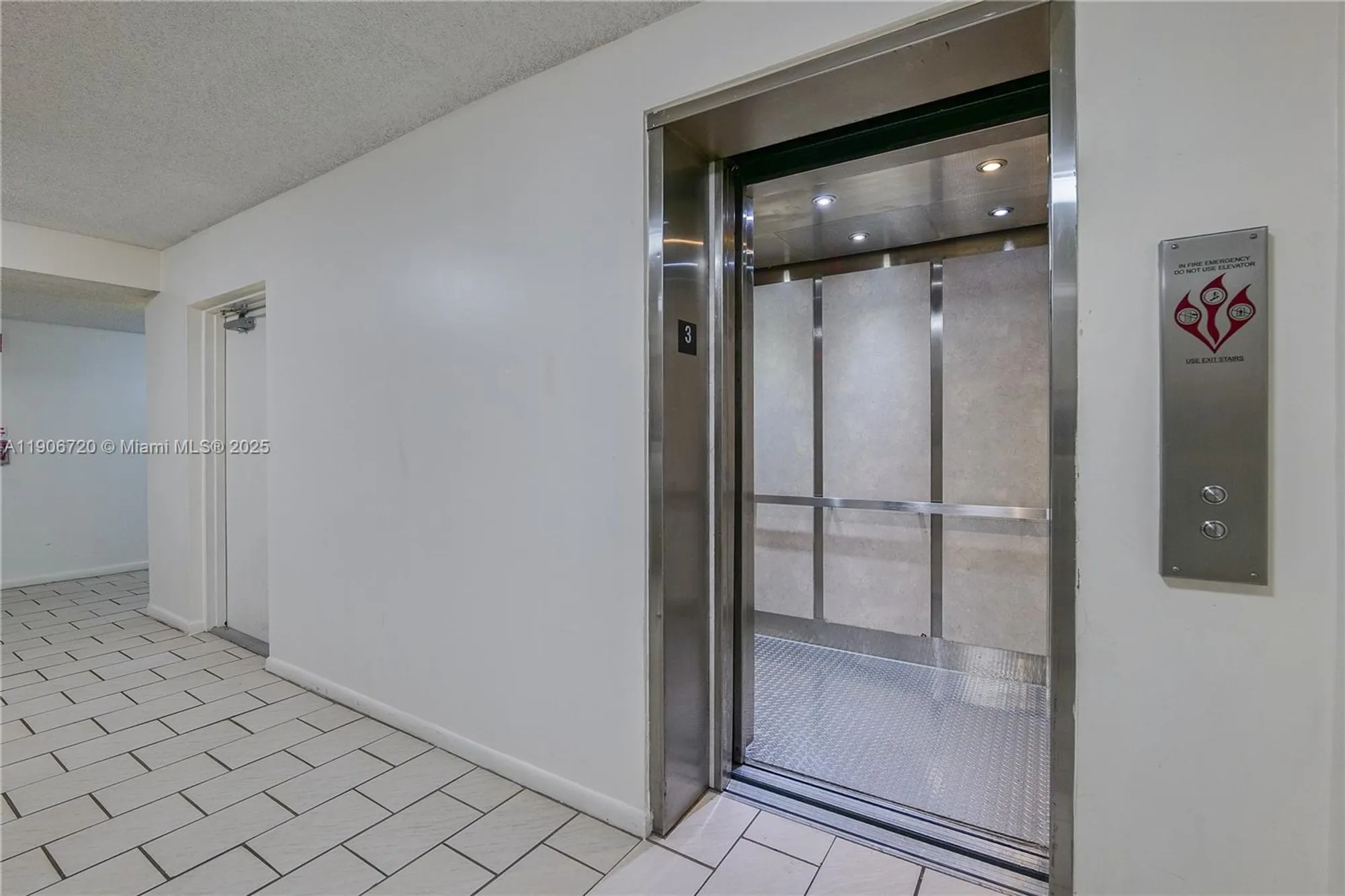 Property Slideshow image 23 of 31 | 4770 nw 21st st 302, Lauderhill, FL, 33313