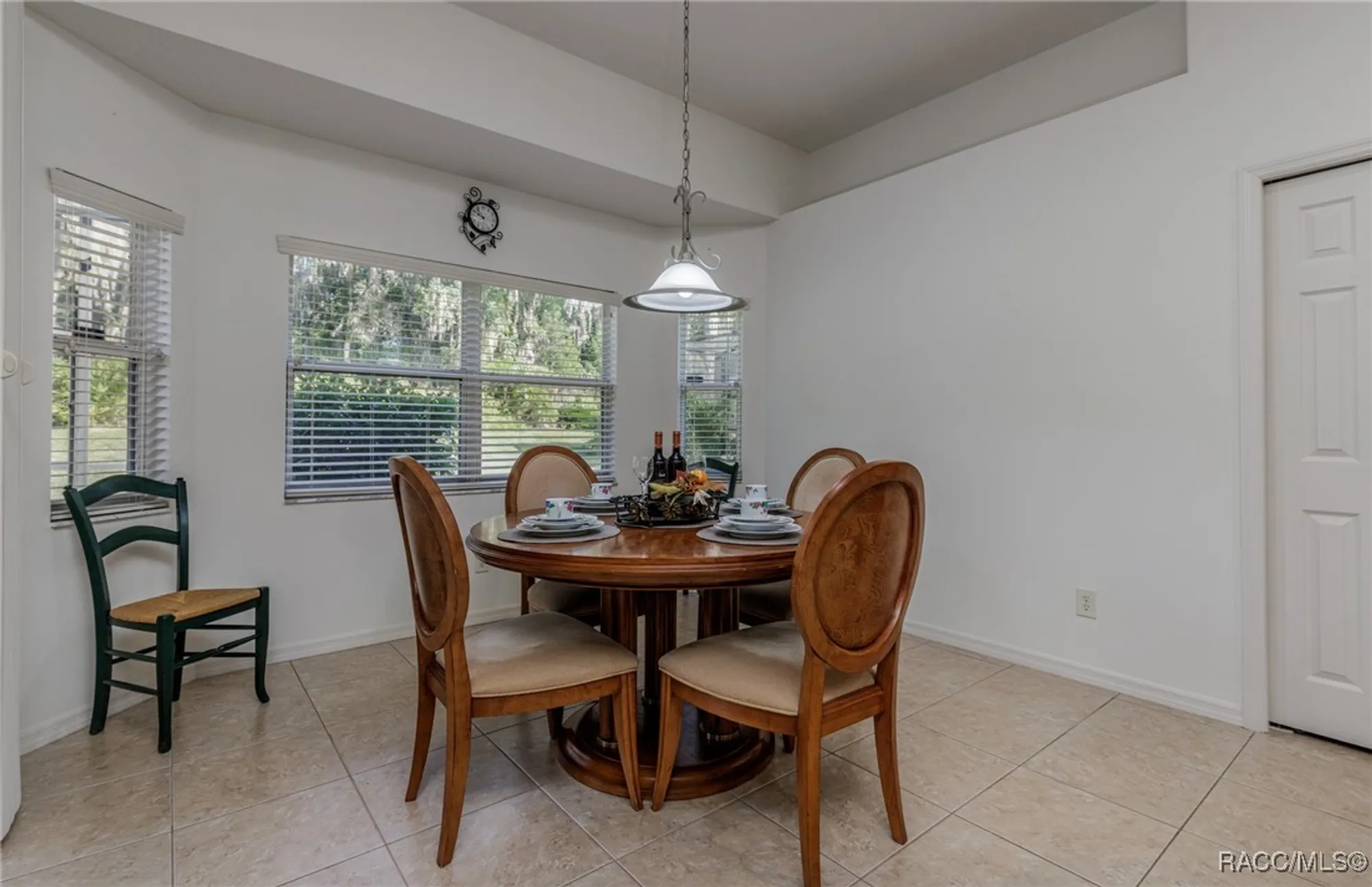 Property Slideshow image 14 of 51 | 1056 w beagle run loop, Hernando, FL, 34442