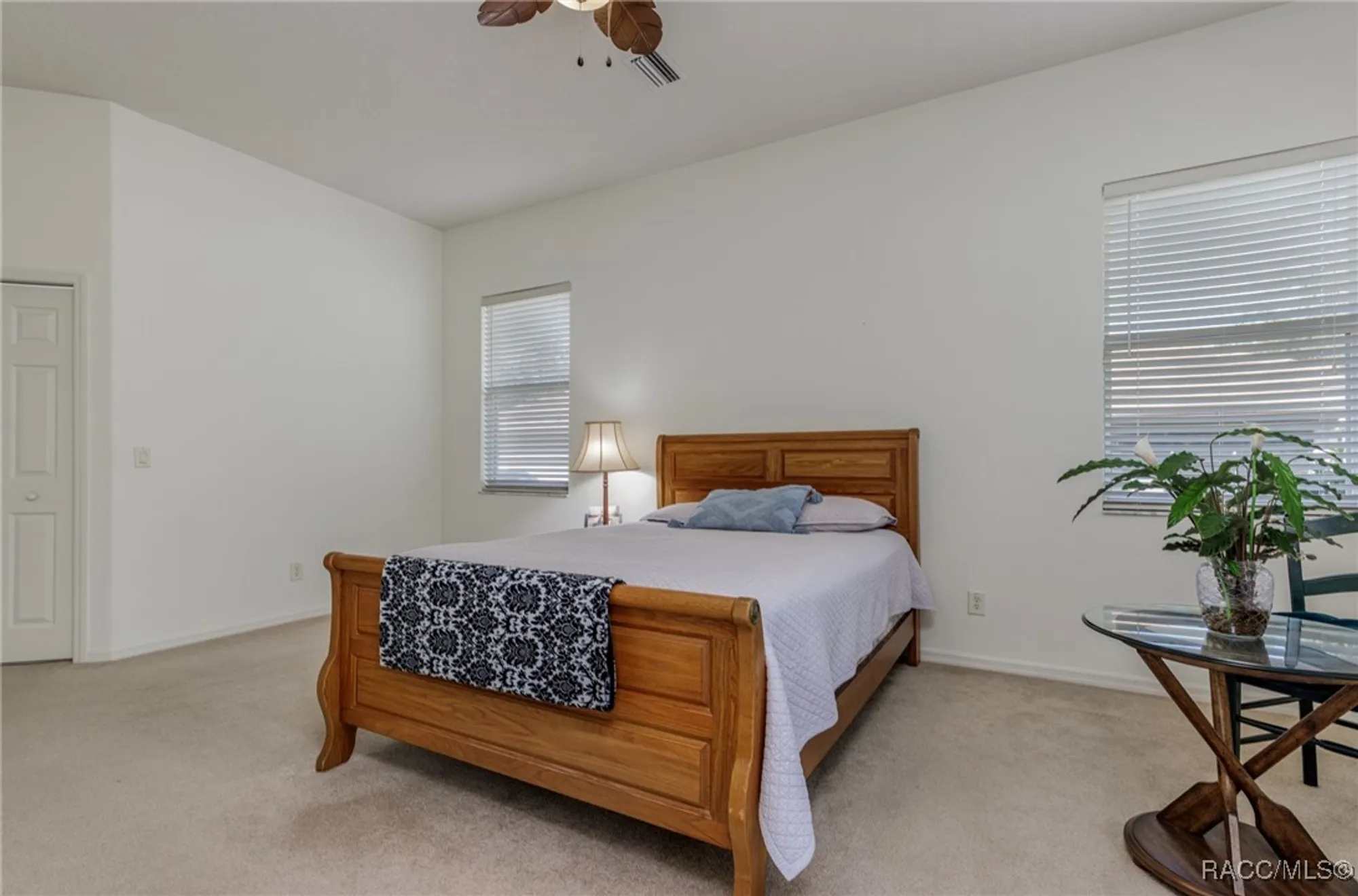 Property Slideshow image 16 of 51 | 1056 w beagle run loop, Hernando, FL, 34442