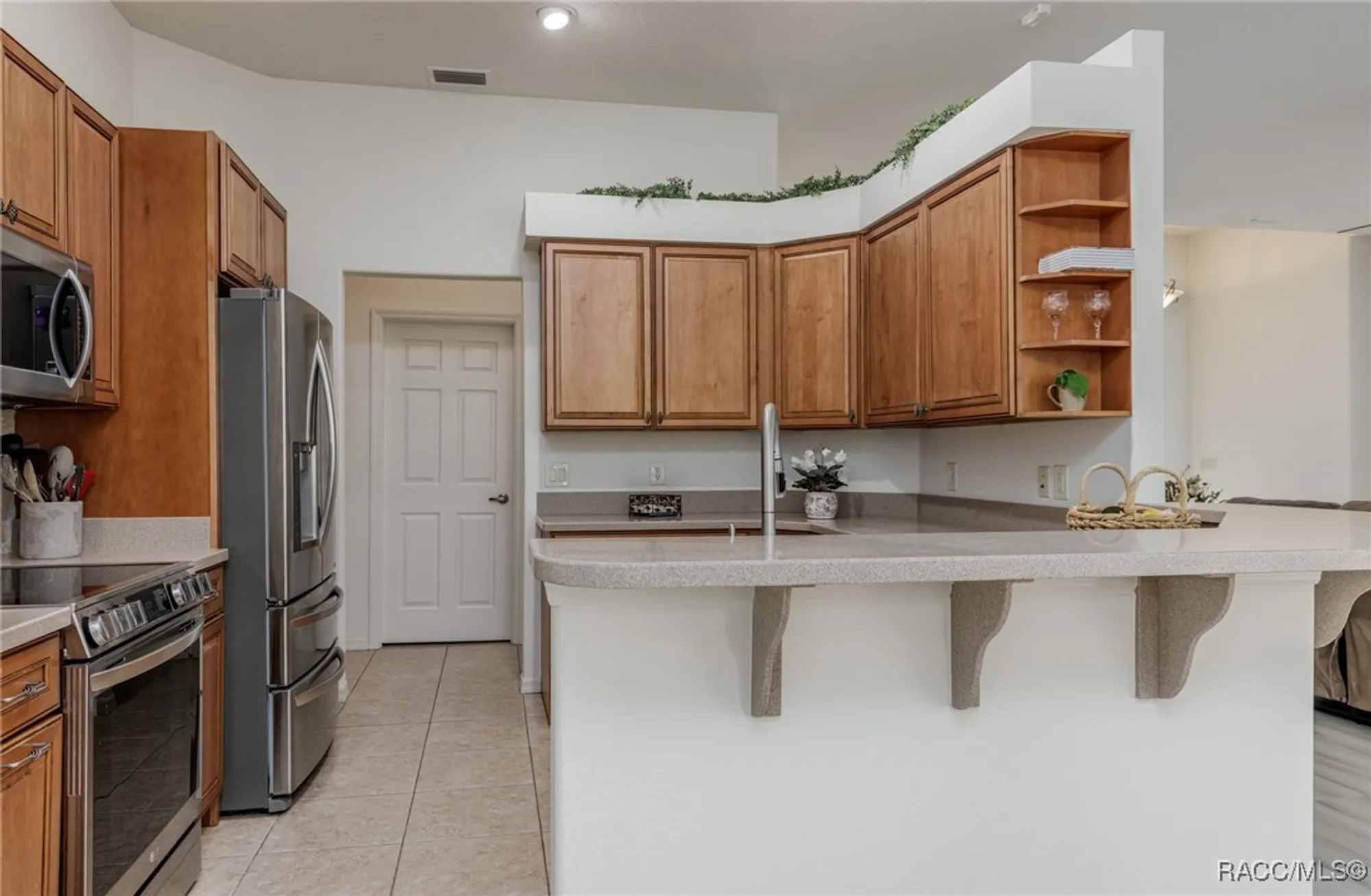 Property Slideshow image 12 of 51 | 1056 w beagle run loop, Hernando, FL, 34442