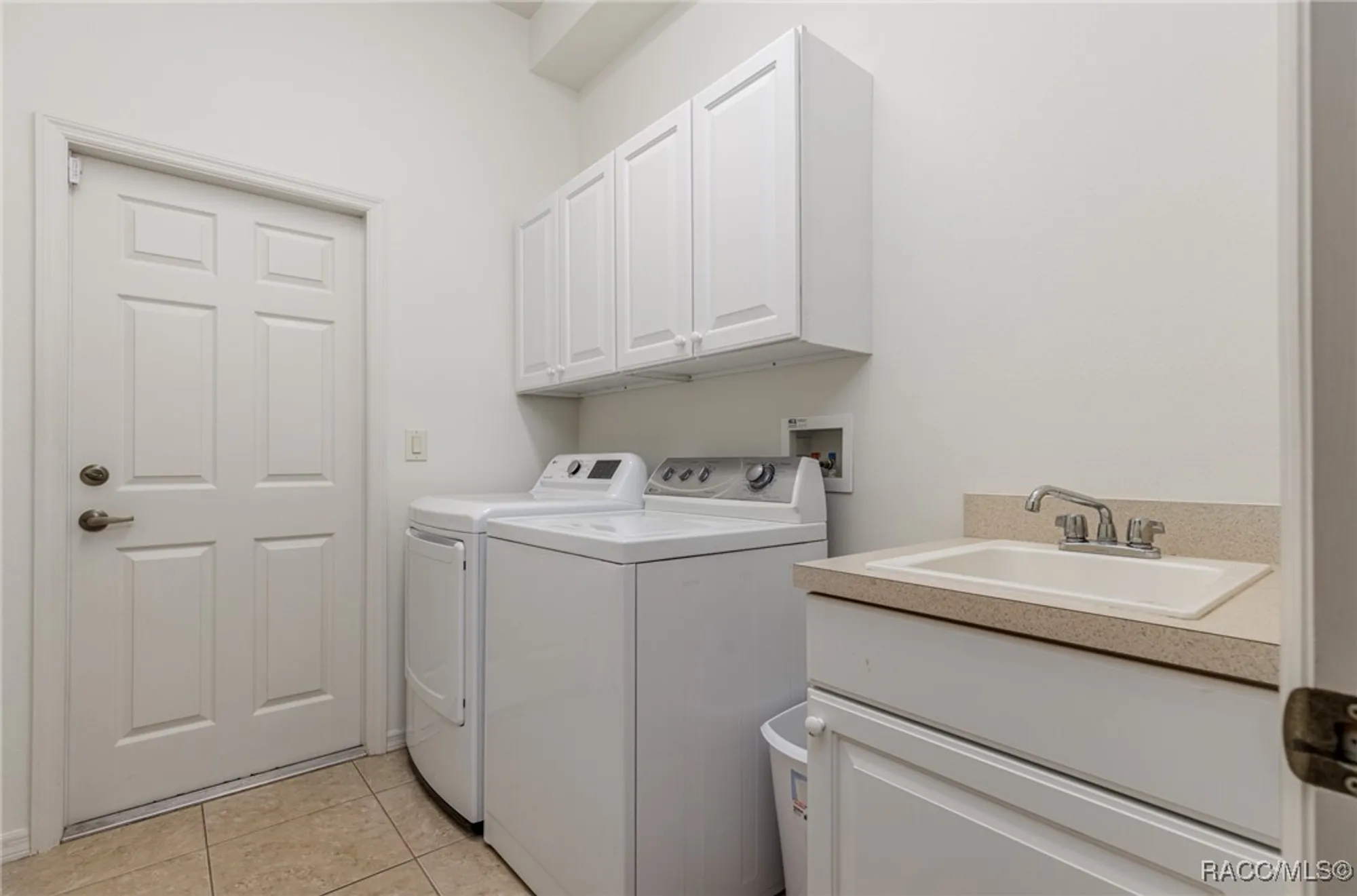 Property Slideshow image 28 of 51 | 1056 w beagle run loop, Hernando, FL, 34442