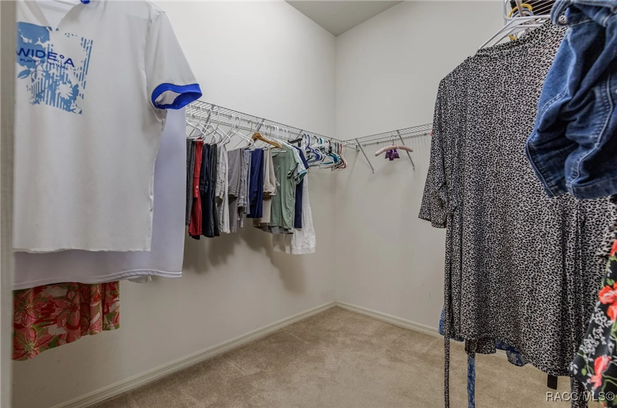 Property Slideshow image 20 of 51 | 1056 w beagle run loop, Hernando, FL, 34442