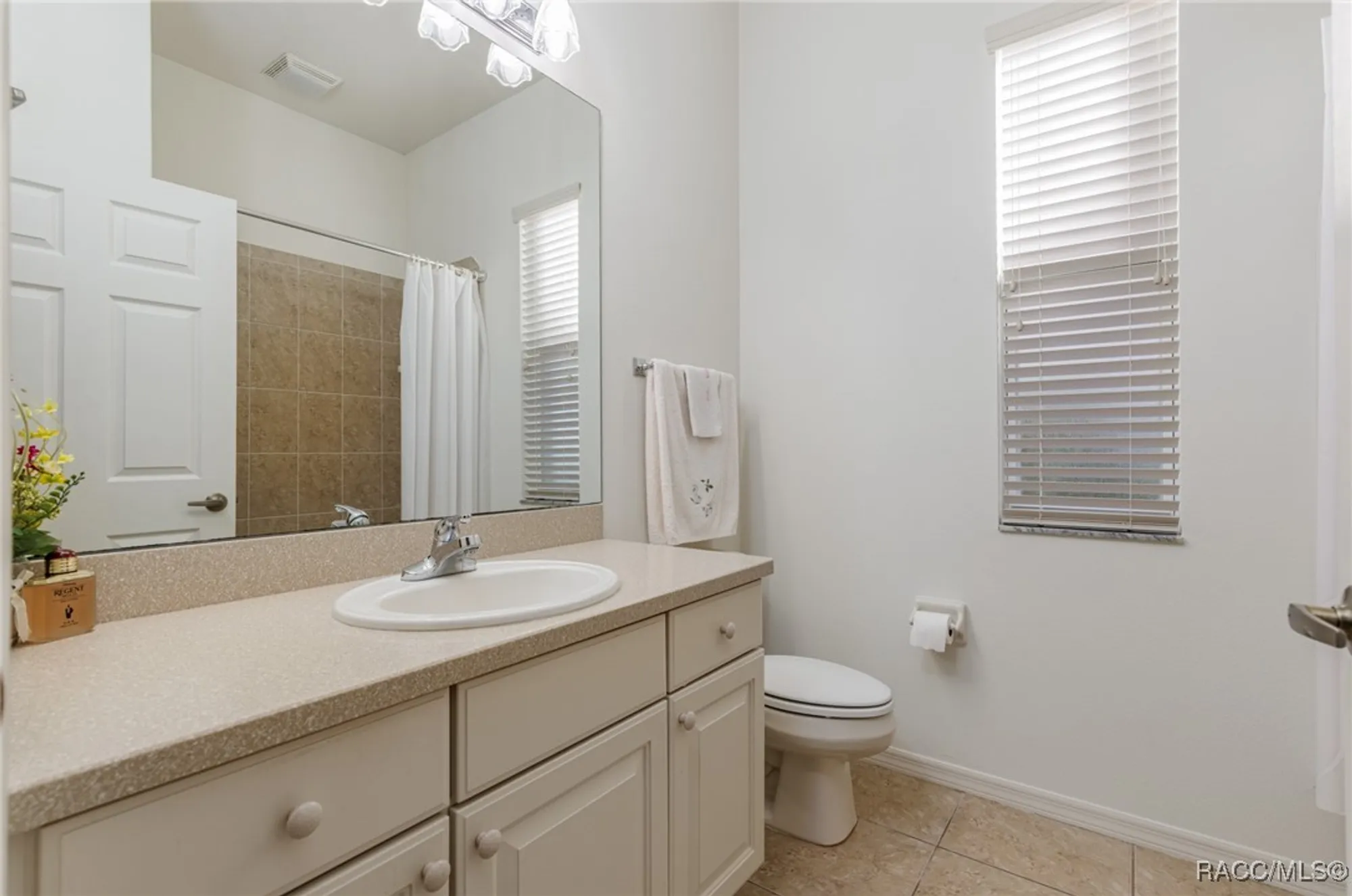 Property Slideshow image 23 of 51 | 1056 w beagle run loop, Hernando, FL, 34442