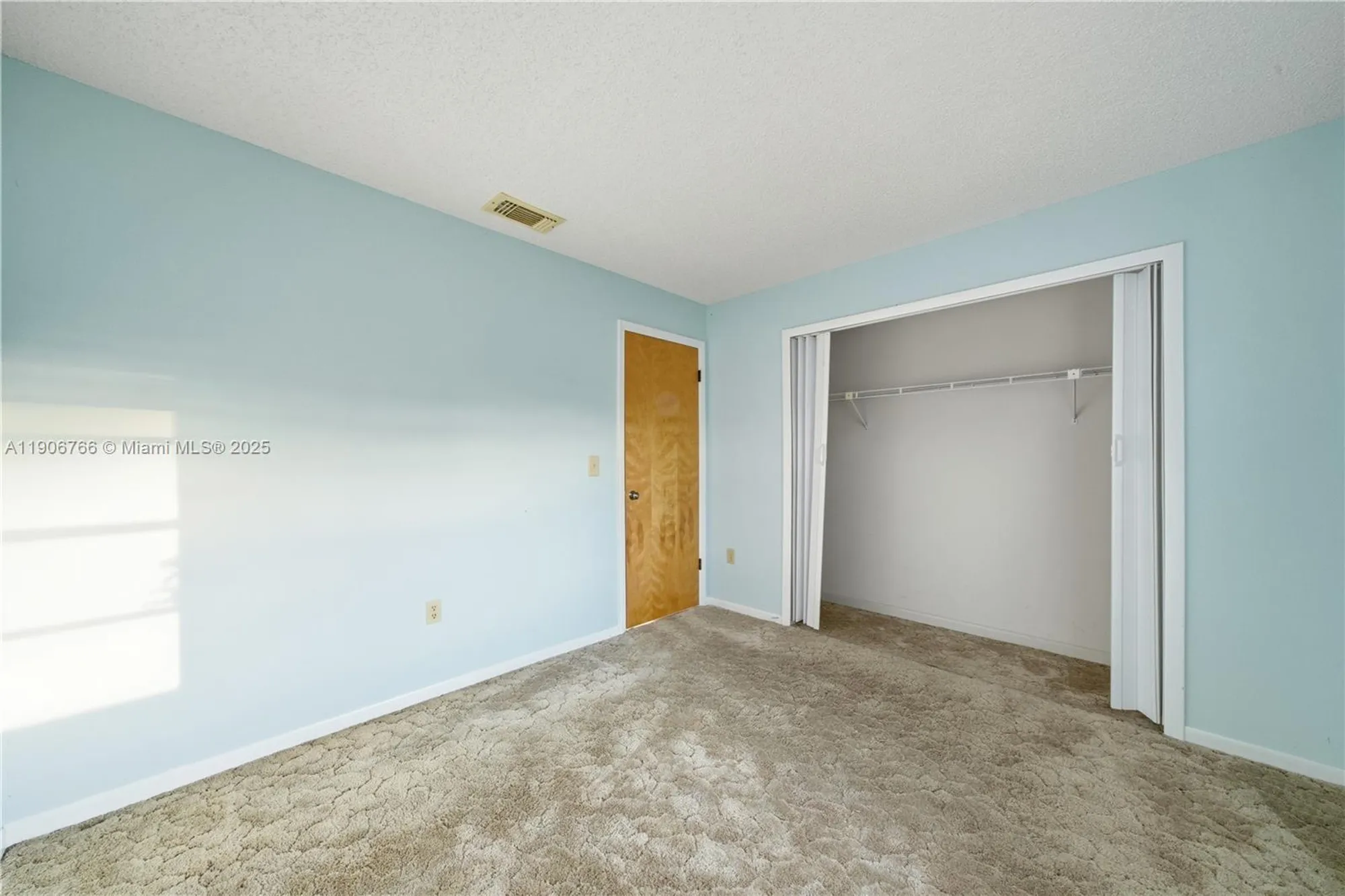 Property Slideshow image 17 of 49 | 55 jasmine st, Lake Placid, FL, 33852