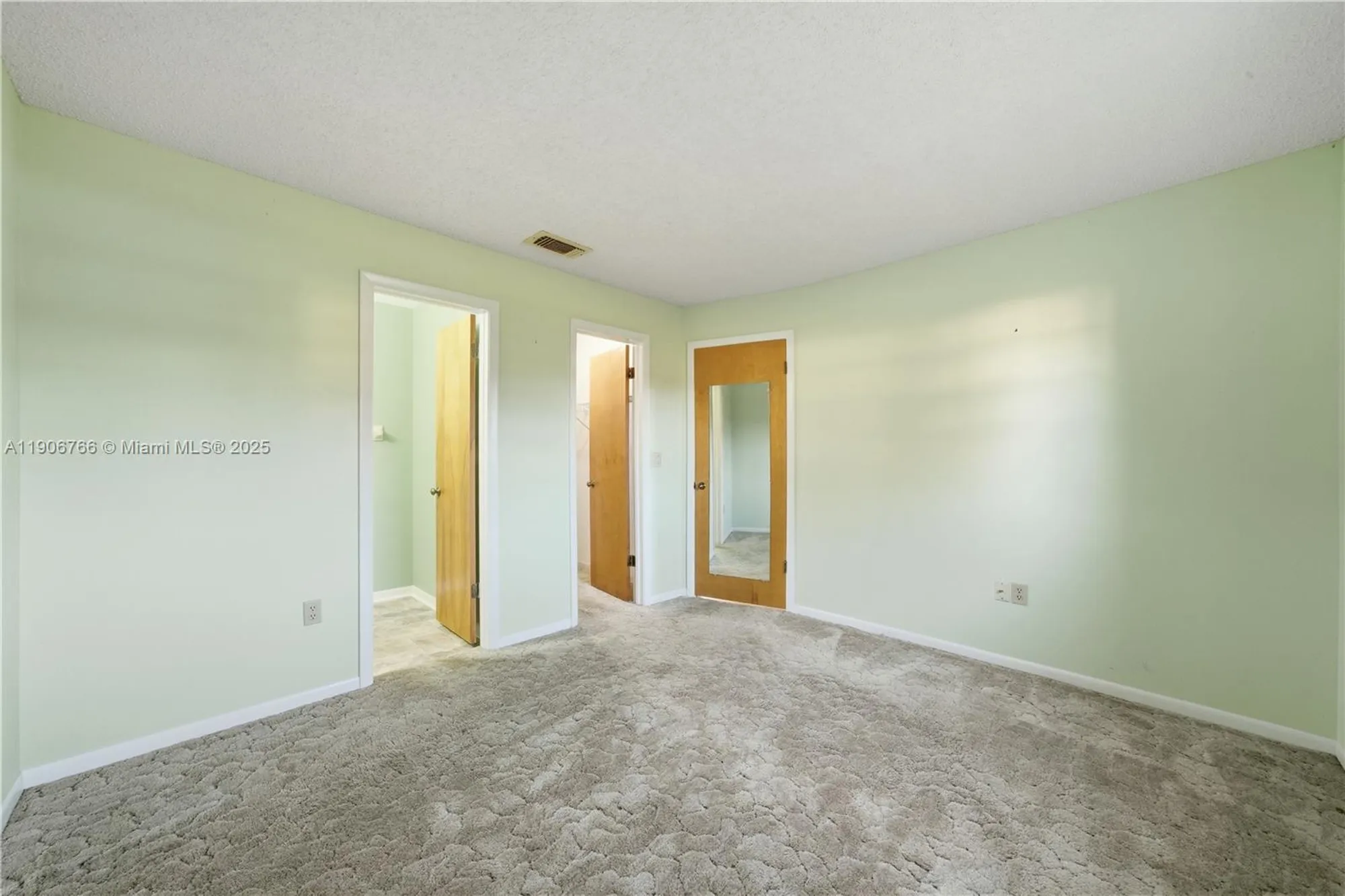Property Slideshow image 12 of 49 | 55 jasmine st, Lake Placid, FL, 33852