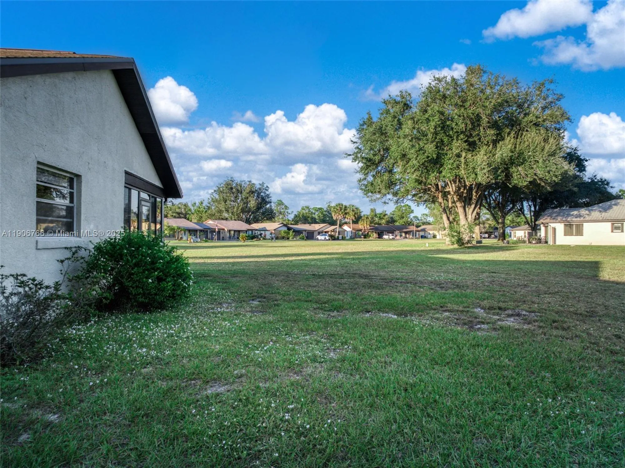 Property Slideshow image 35 of 49 | 55 jasmine st, Lake Placid, FL, 33852