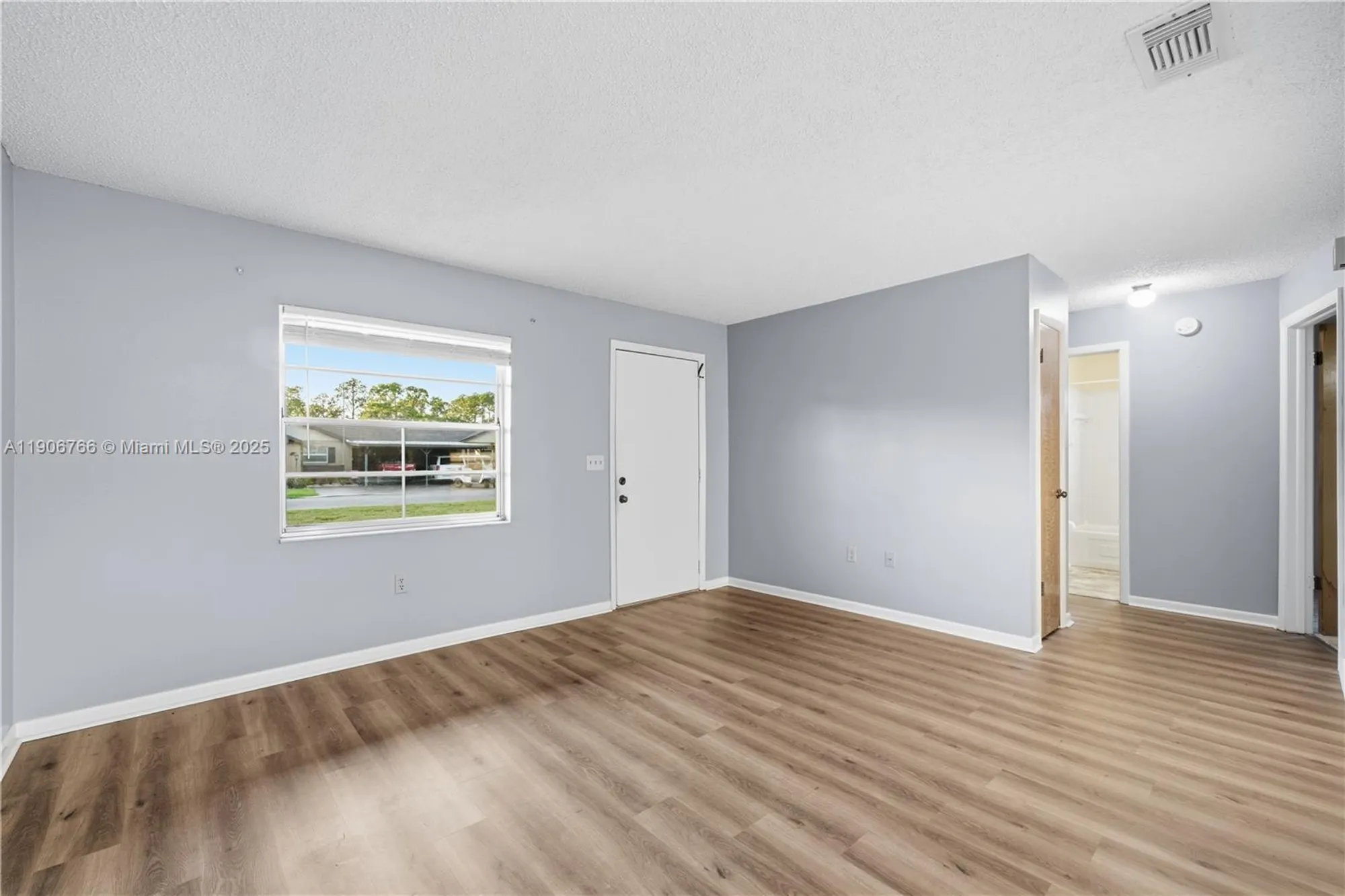 Property Slideshow image 5 of 49 | 55 jasmine st, Lake Placid, FL, 33852