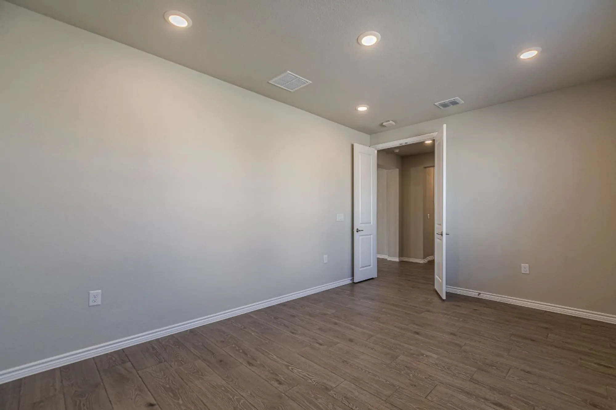 Property Slideshow image 5 of 35 | , San Marcos, TX, 78666