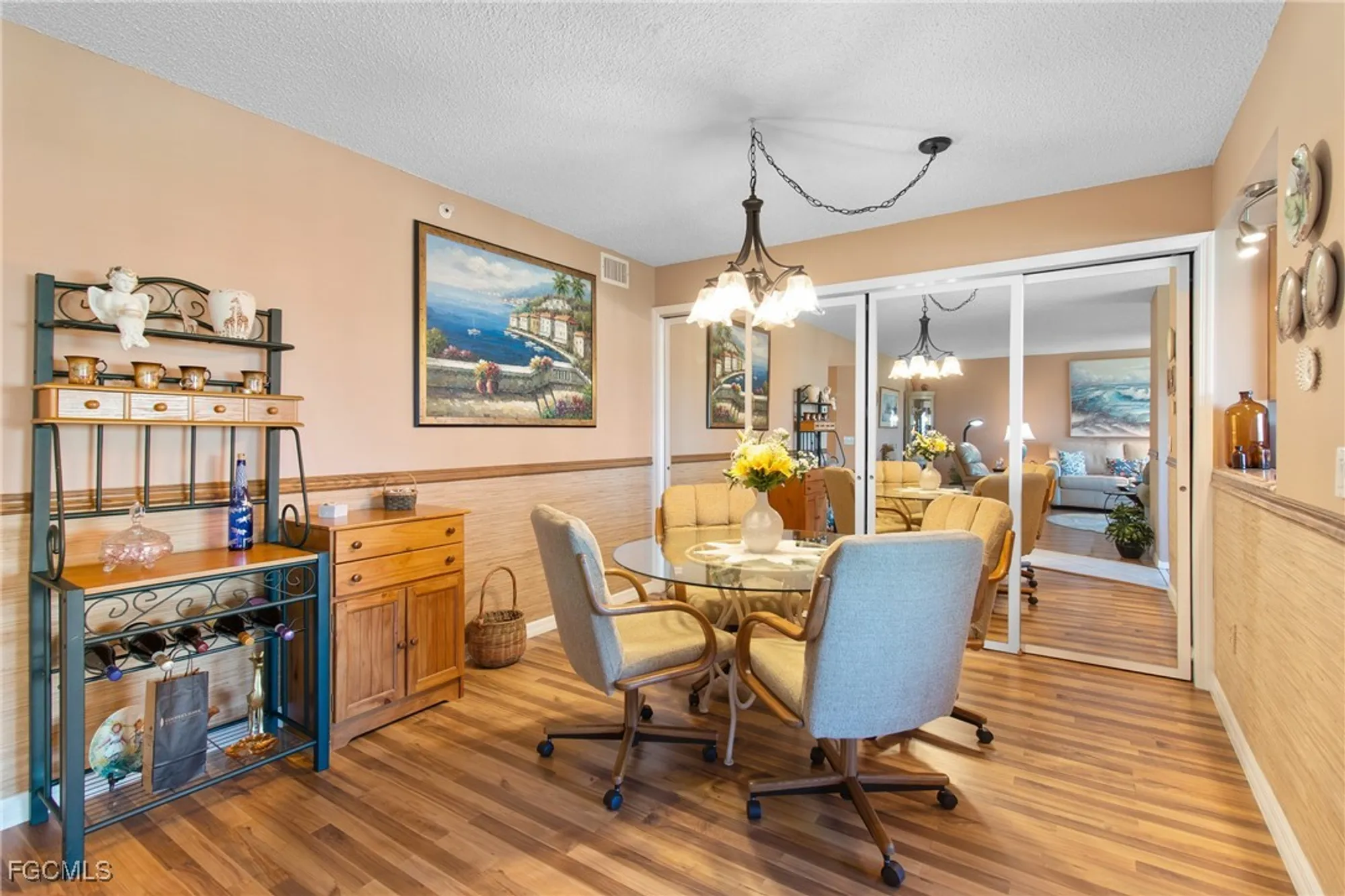 Property Slideshow image 13 of 50 | 7406 lake breeze dr 615, Fort Myers, FL, 33907