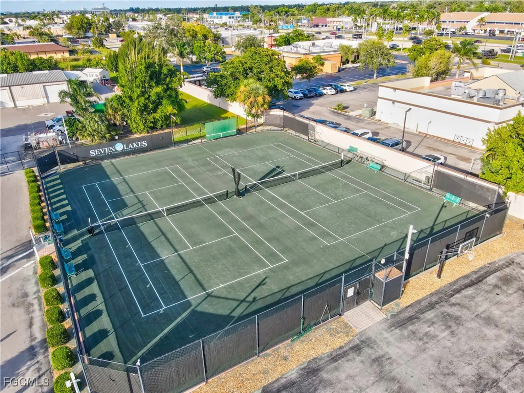 Property Slideshow image 47 of 50 | 7406 lake breeze dr 615, Fort Myers, FL, 33907