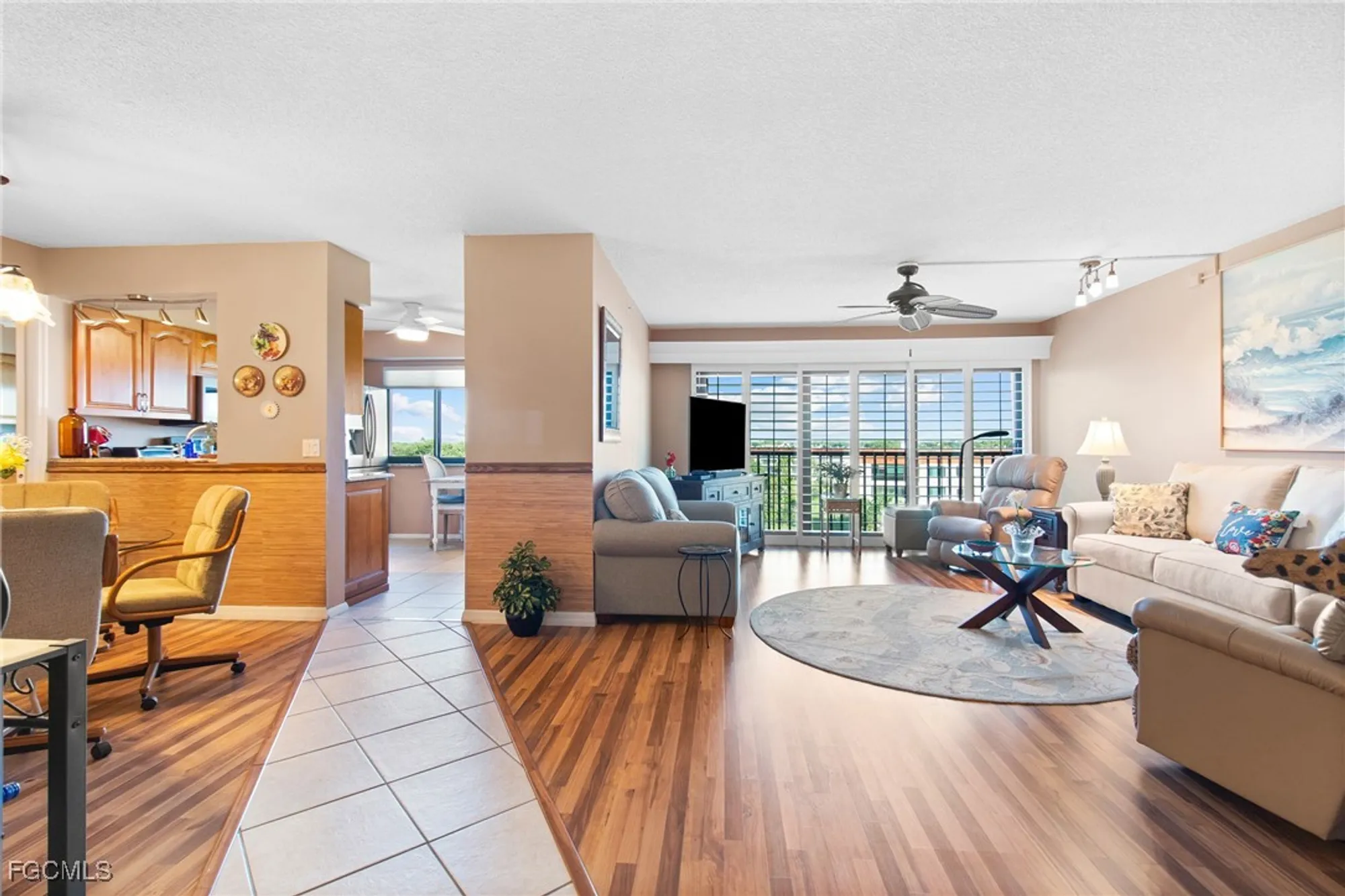 Property Slideshow image 7 of 50 | 7406 lake breeze dr 615, Fort Myers, FL, 33907