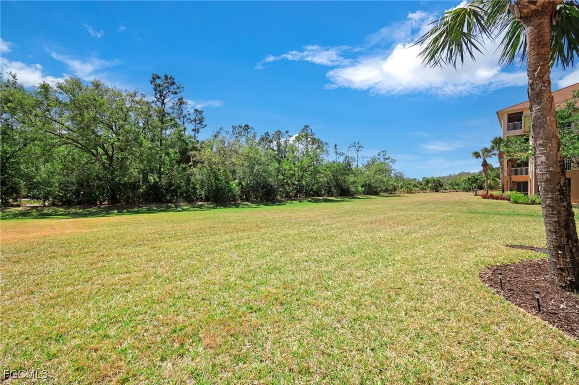 Property Slideshow image 22 of 36 | 10530 amiata way 105, Fort Myers, FL, 33913