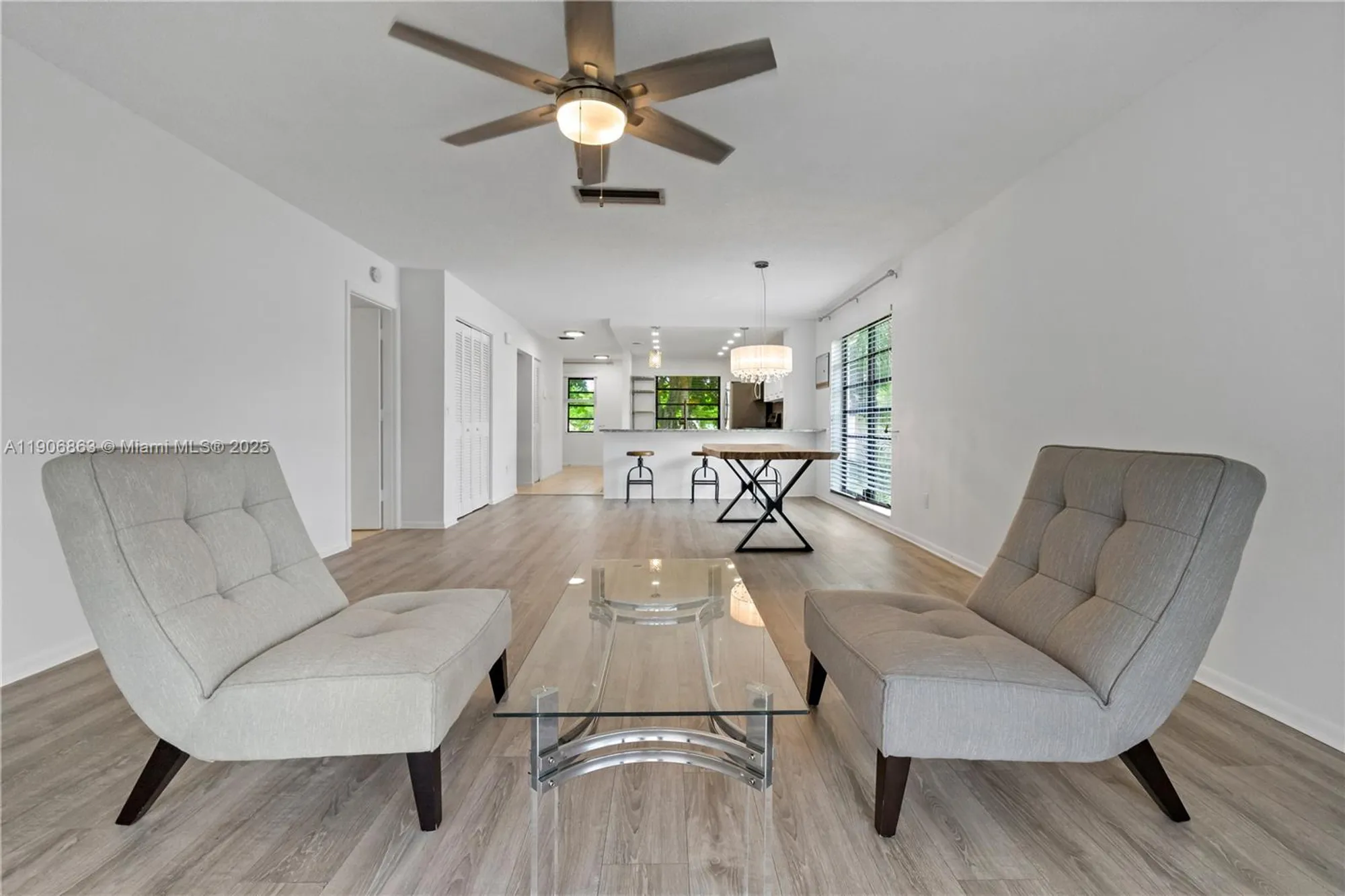 Property Slideshow image 11 of 40 | 21578 juego cir apt 26h, Boca Raton, FL, 33433