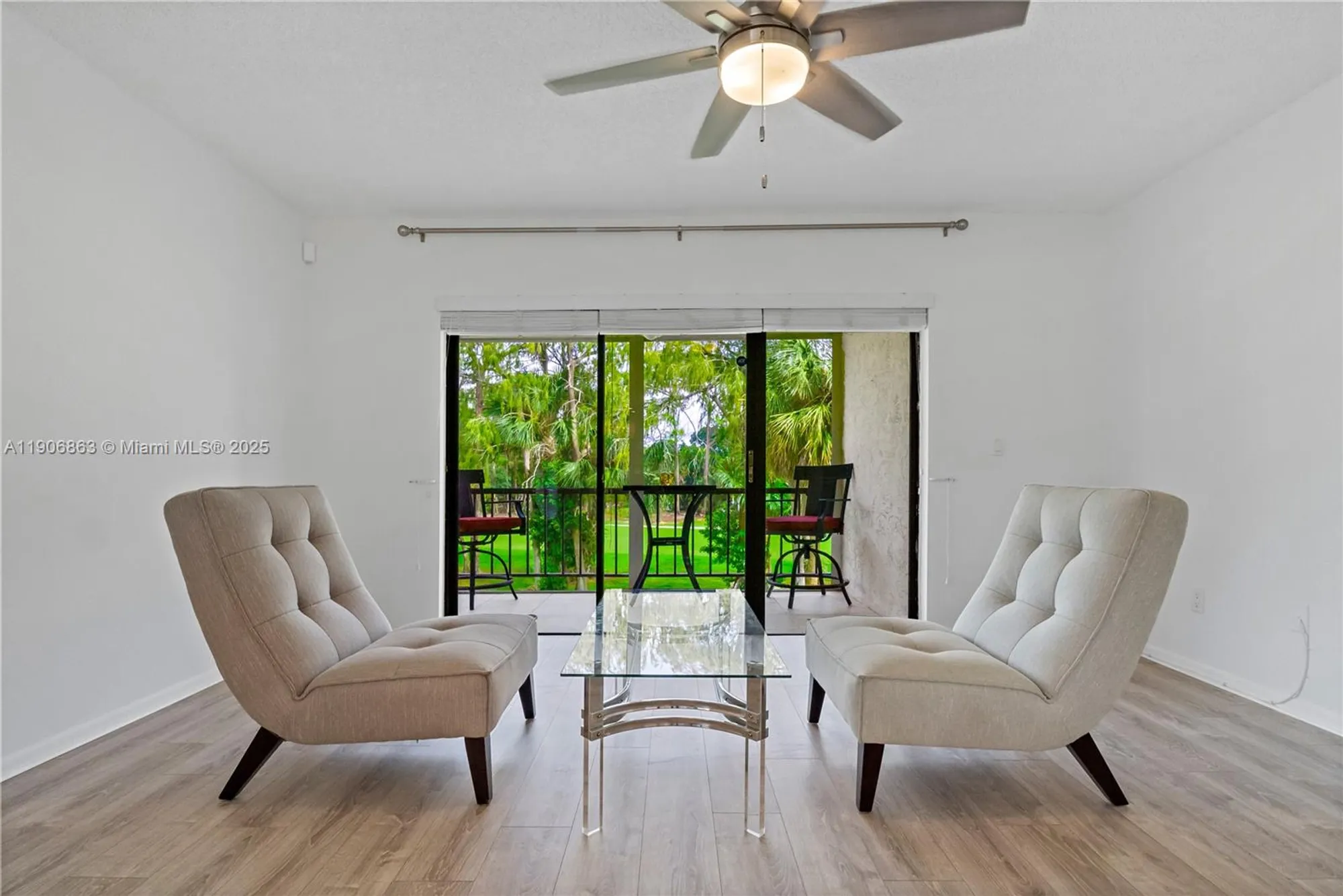 Property Slideshow image 12 of 40 | 21578 juego cir apt 26h, Boca Raton, FL, 33433