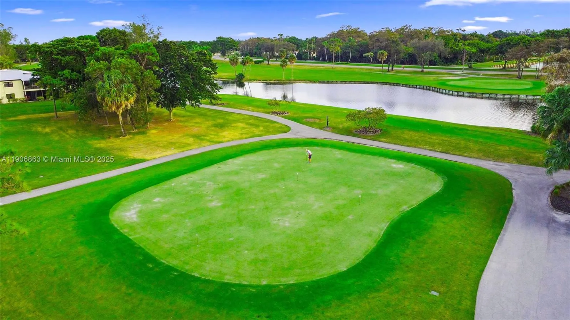 Property Slideshow image 35 of 40 | 21578 juego cir apt 26h, Boca Raton, FL, 33433