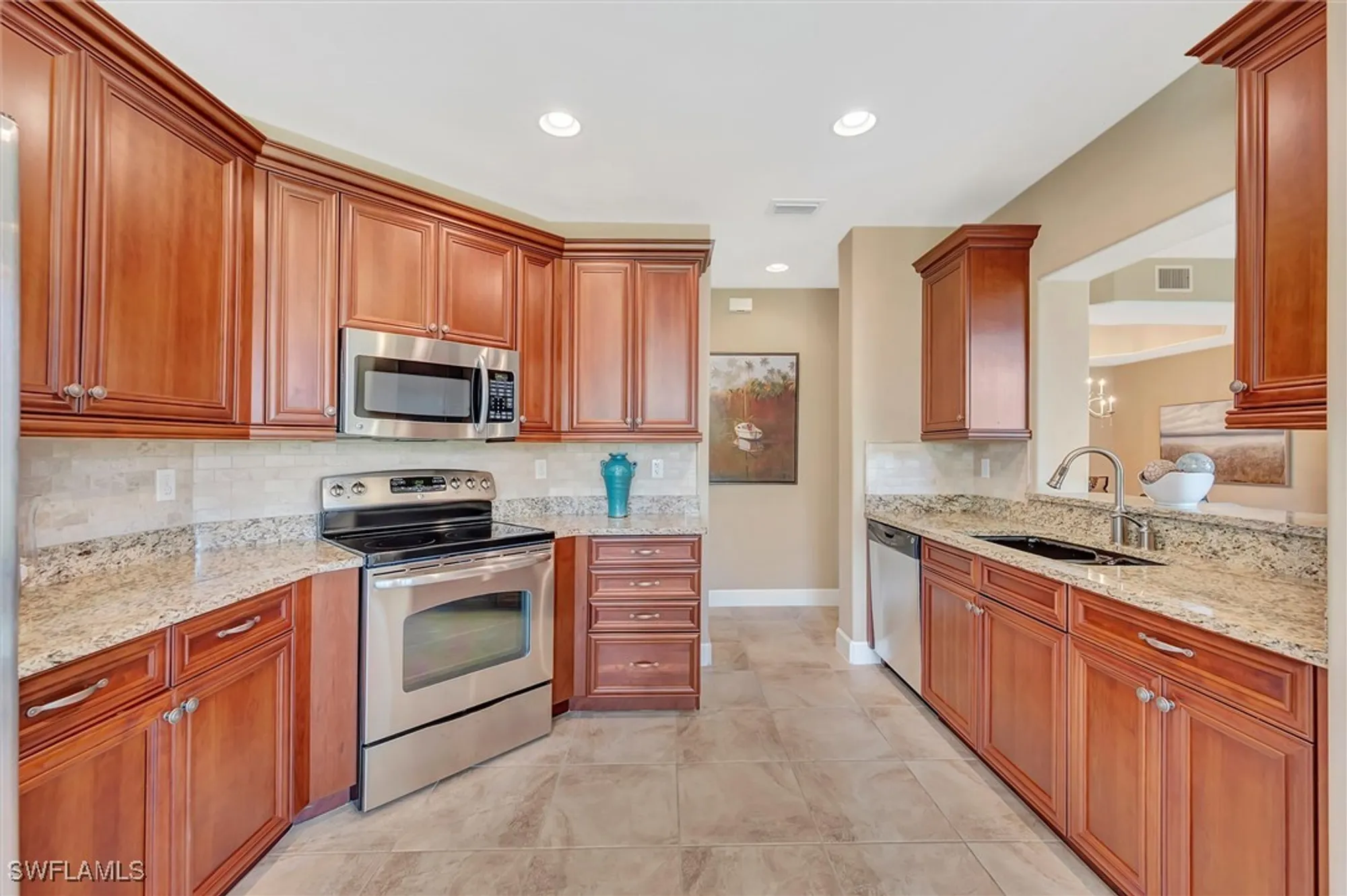 Property Slideshow image 19 of 50 | 8026 players cove dr # 4, Naples, FL, 34113