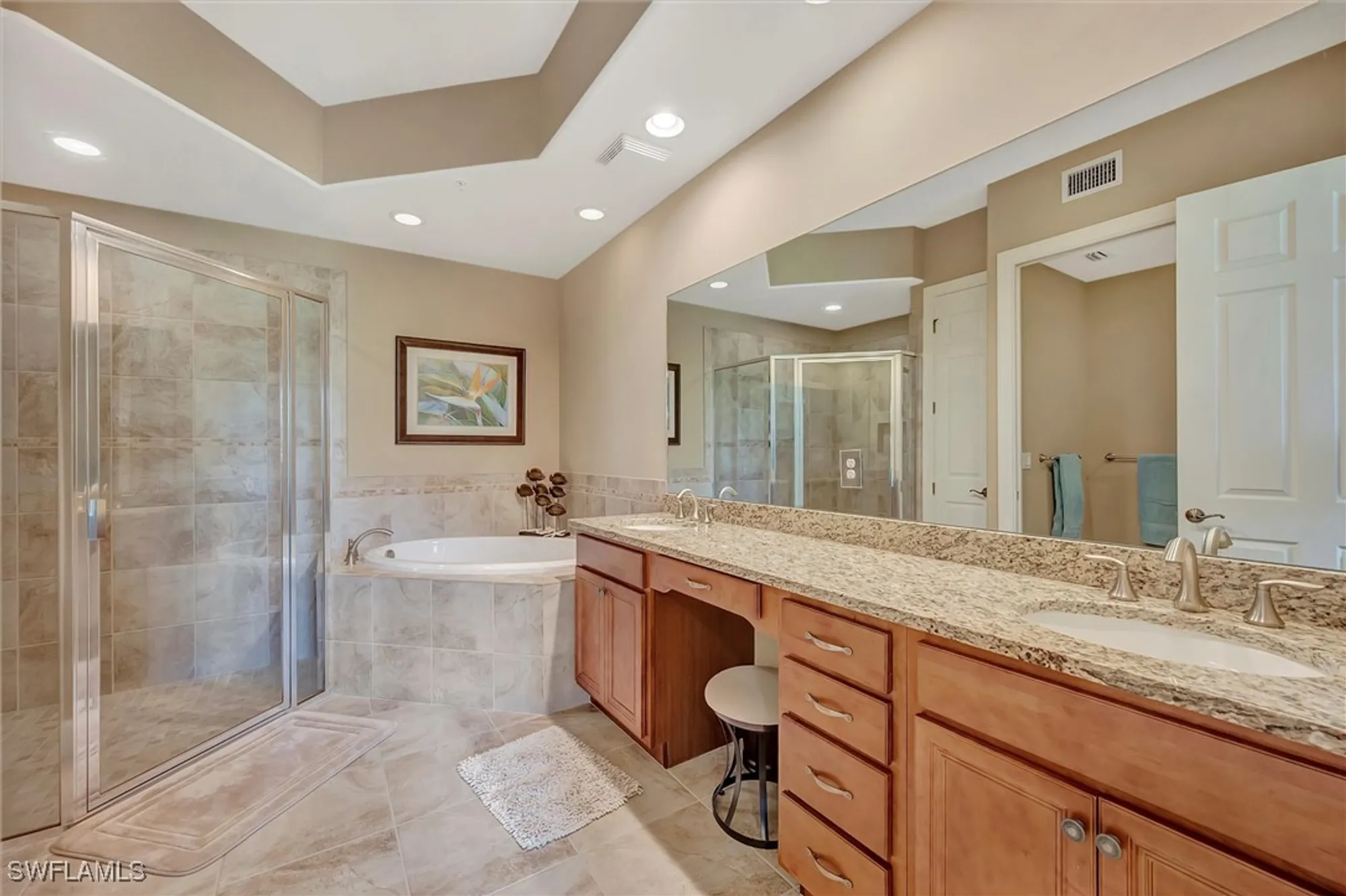 Property Slideshow image 29 of 50 | 8026 players cove dr # 4, Naples, FL, 34113
