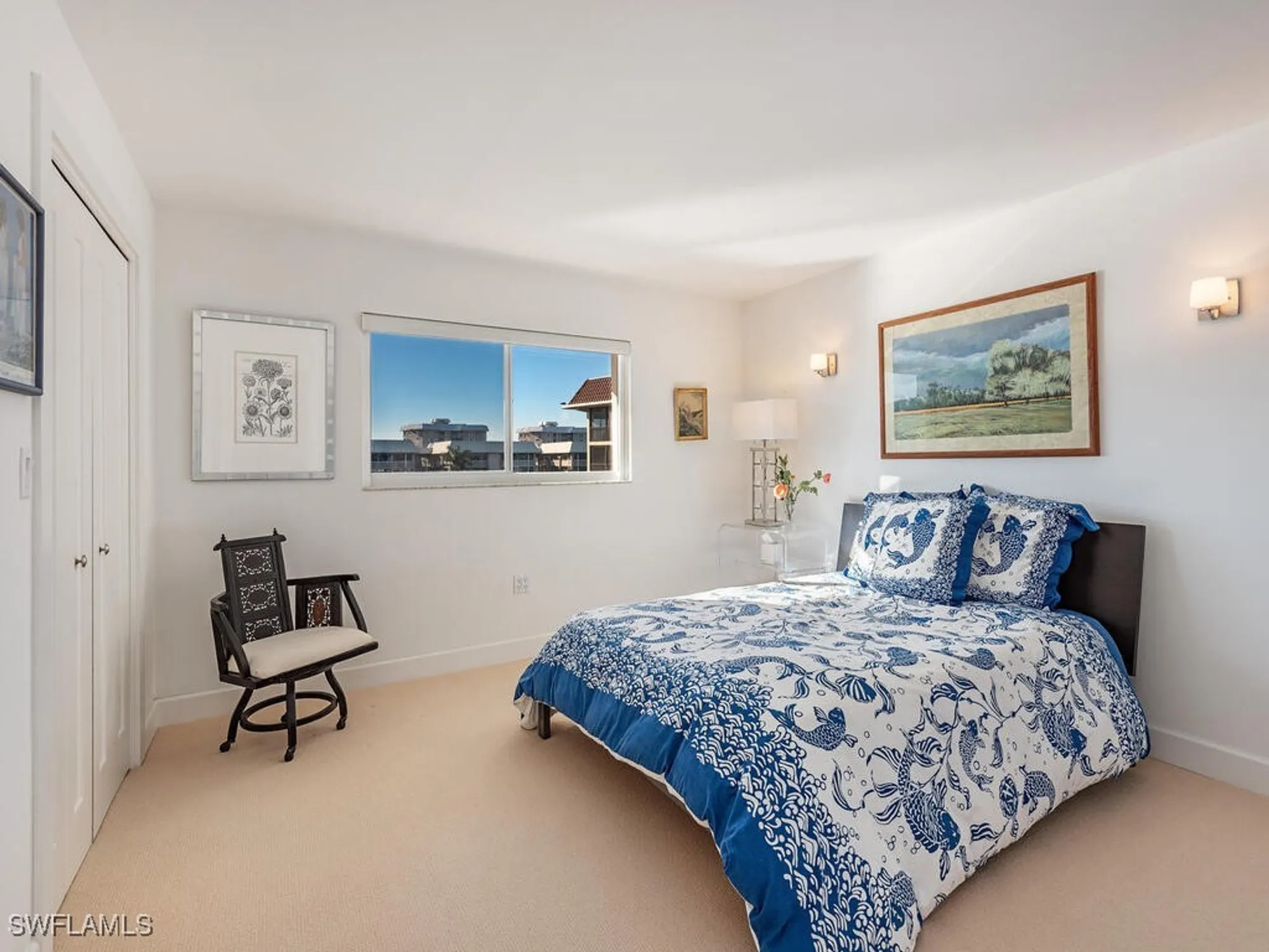 Property Slideshow image 12 of 15 | 222 harbour dr 503, Naples, FL, 34103