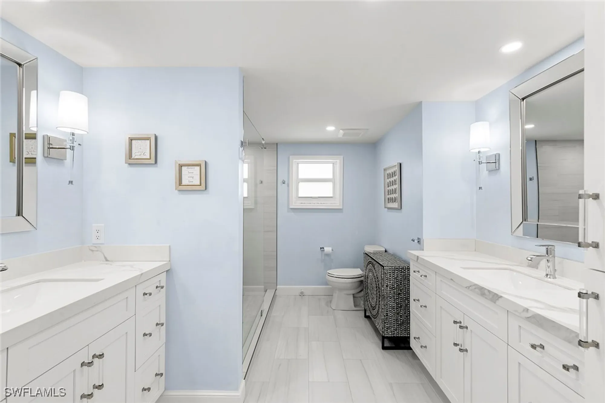 Property Slideshow image 16 of 39 | 3401 gulf shore blvd 506, Naples, FL, 34103