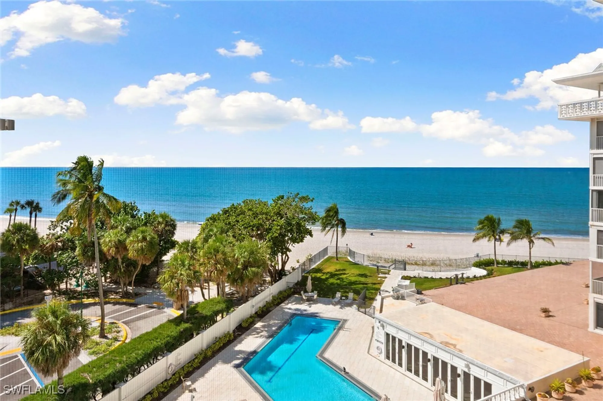 Property Slideshow image 24 of 39 | 3401 gulf shore blvd 506, Naples, FL, 34103