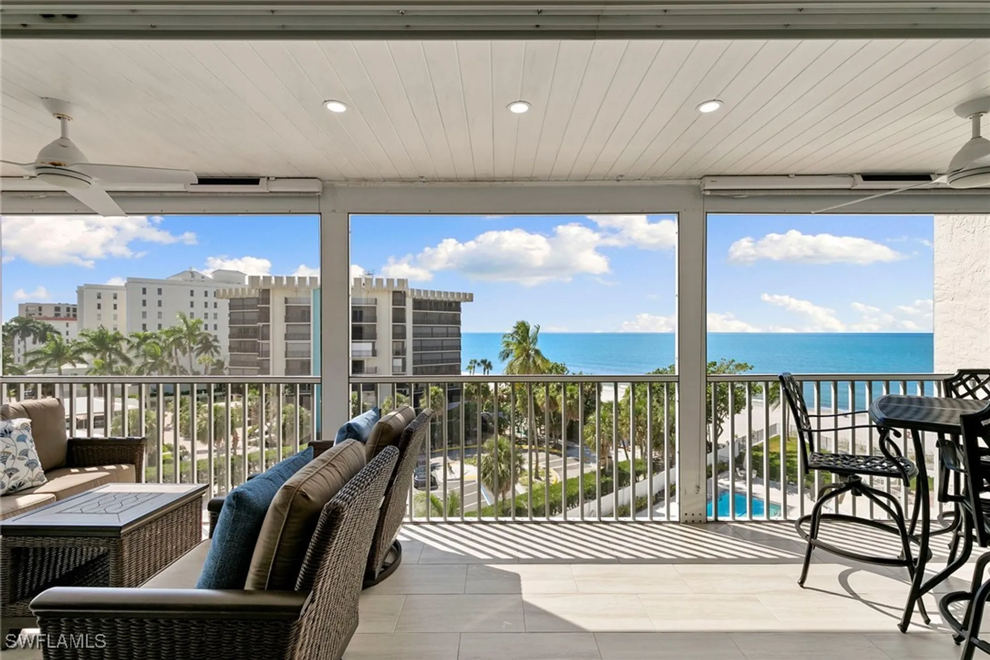 Property Slideshow image 25 of 39 | 3401 gulf shore blvd 506, Naples, FL, 34103