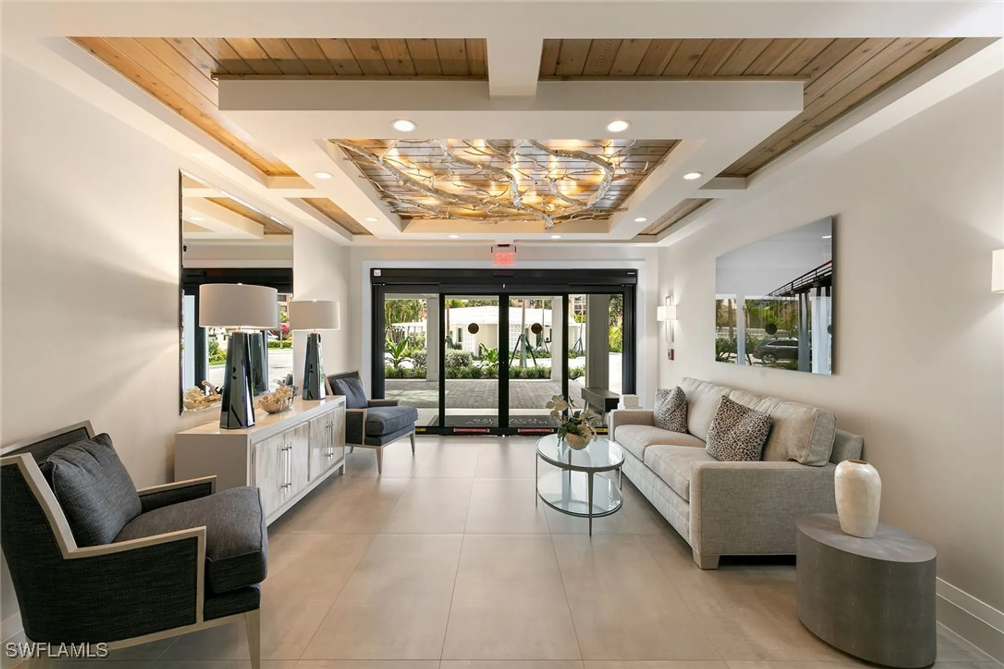 Property Slideshow image 27 of 39 | 3401 gulf shore blvd 506, Naples, FL, 34103