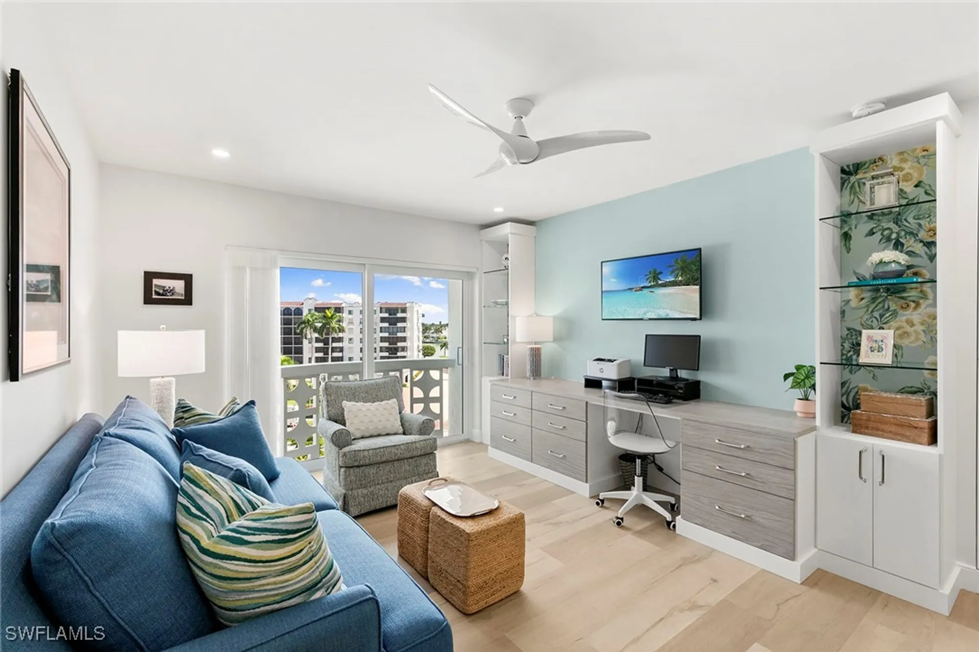 Property Slideshow image 21 of 39 | 3401 gulf shore blvd 506, Naples, FL, 34103