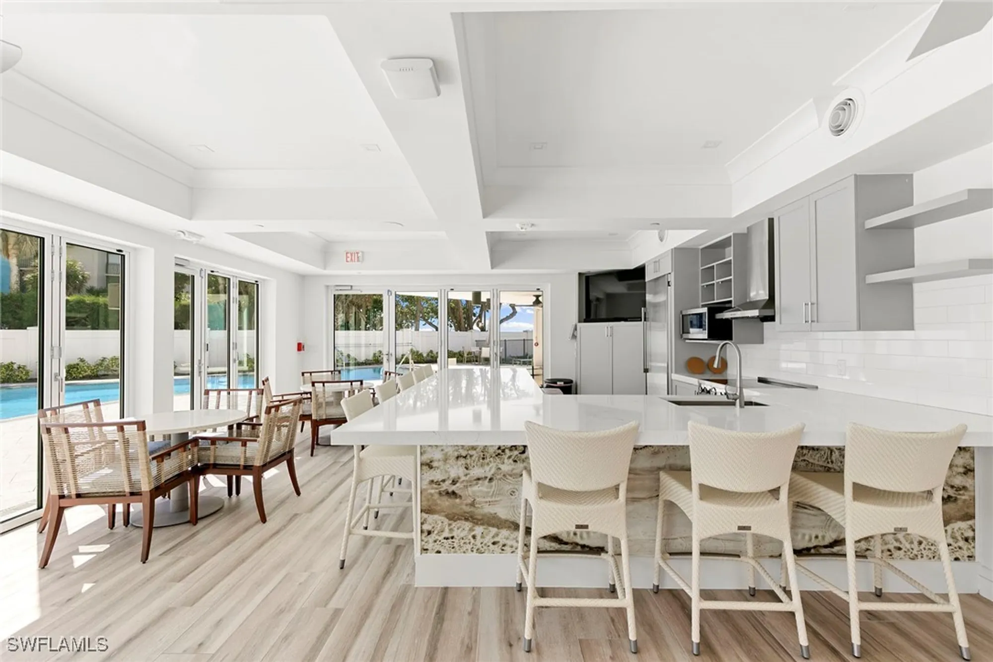 Property Slideshow image 31 of 39 | 3401 gulf shore blvd 506, Naples, FL, 34103
