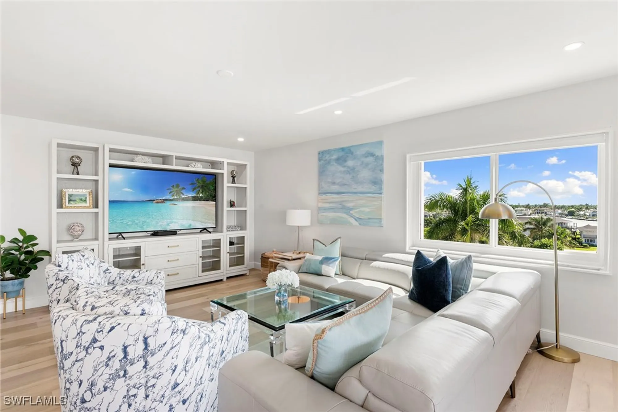 Property Slideshow image 7 of 39 | 3401 gulf shore blvd 506, Naples, FL, 34103