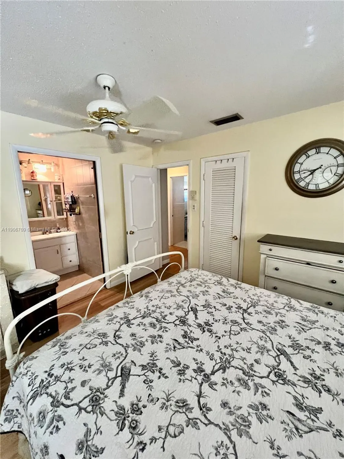 Property Slideshow image 17 of 26 | 1175 nw 72nd ter, Margate, FL, 33063