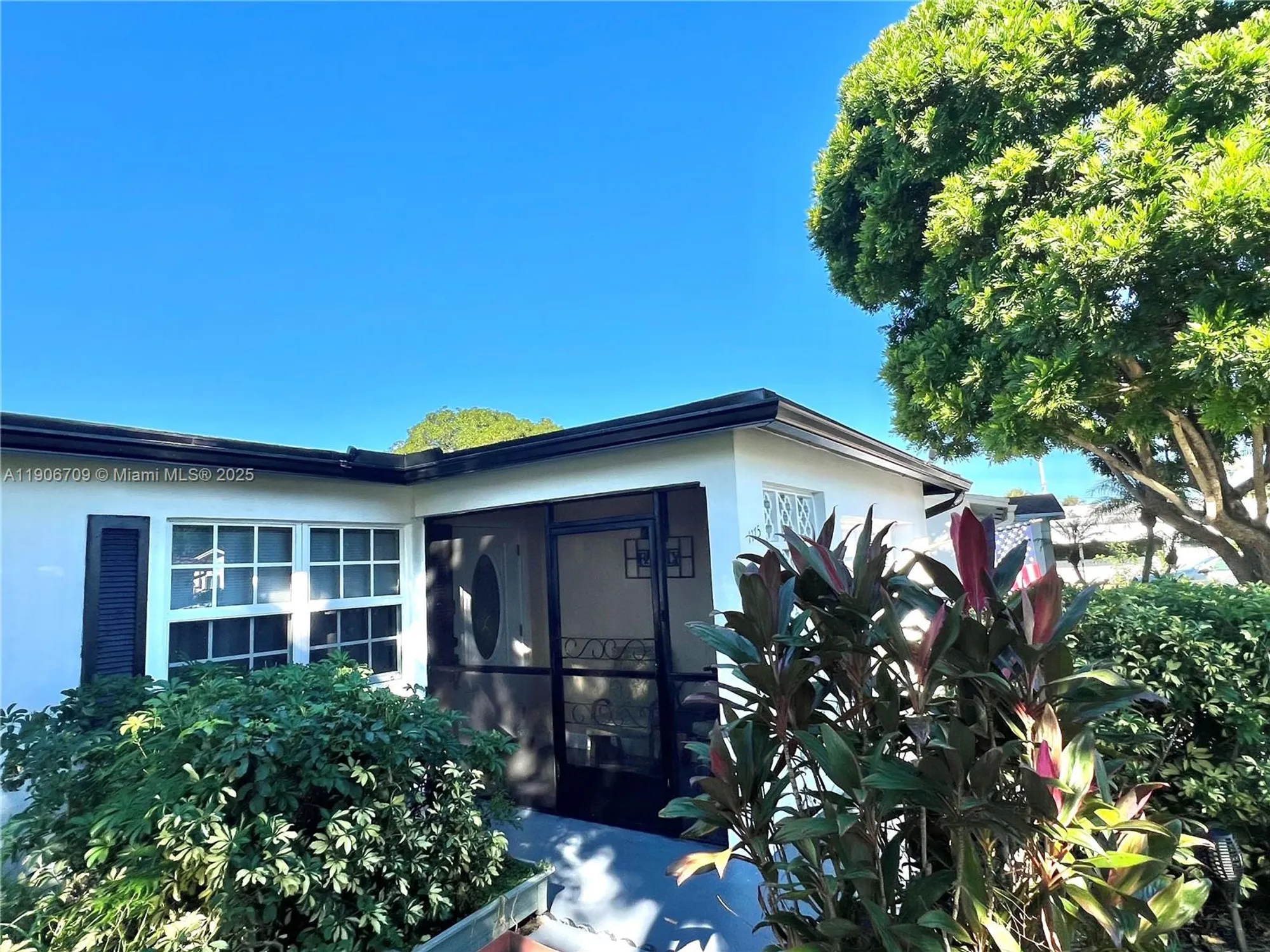 Property Slideshow image 26 of 26 | 1175 nw 72nd ter, Margate, FL, 33063