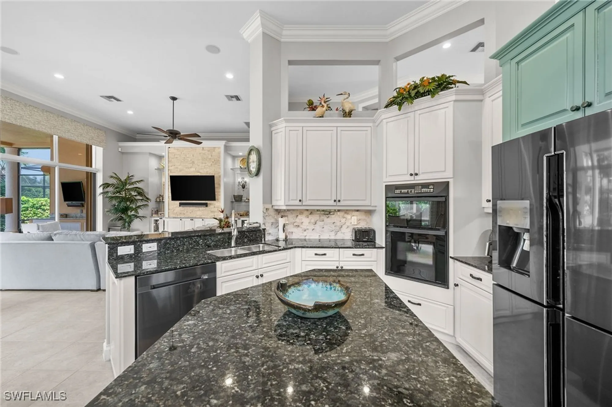 Property Slideshow image 21 of 37 | 23841 addison place ct, Bonita Springs, FL, 34134