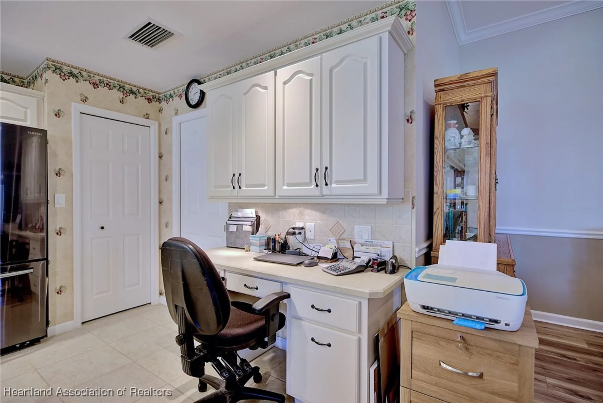 Property Slideshow image 15 of 45 | 3501 e saint andrews dr, Avon Park, FL, 33825