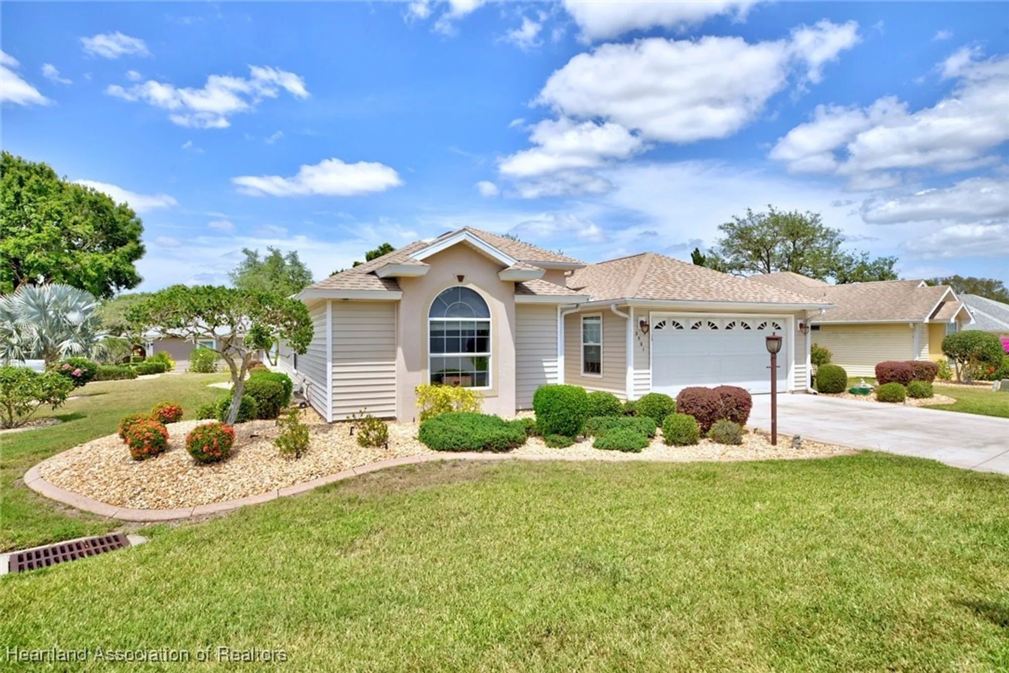 Property Slideshow image 3 of 45 | 3501 e saint andrews dr, Avon Park, FL, 33825