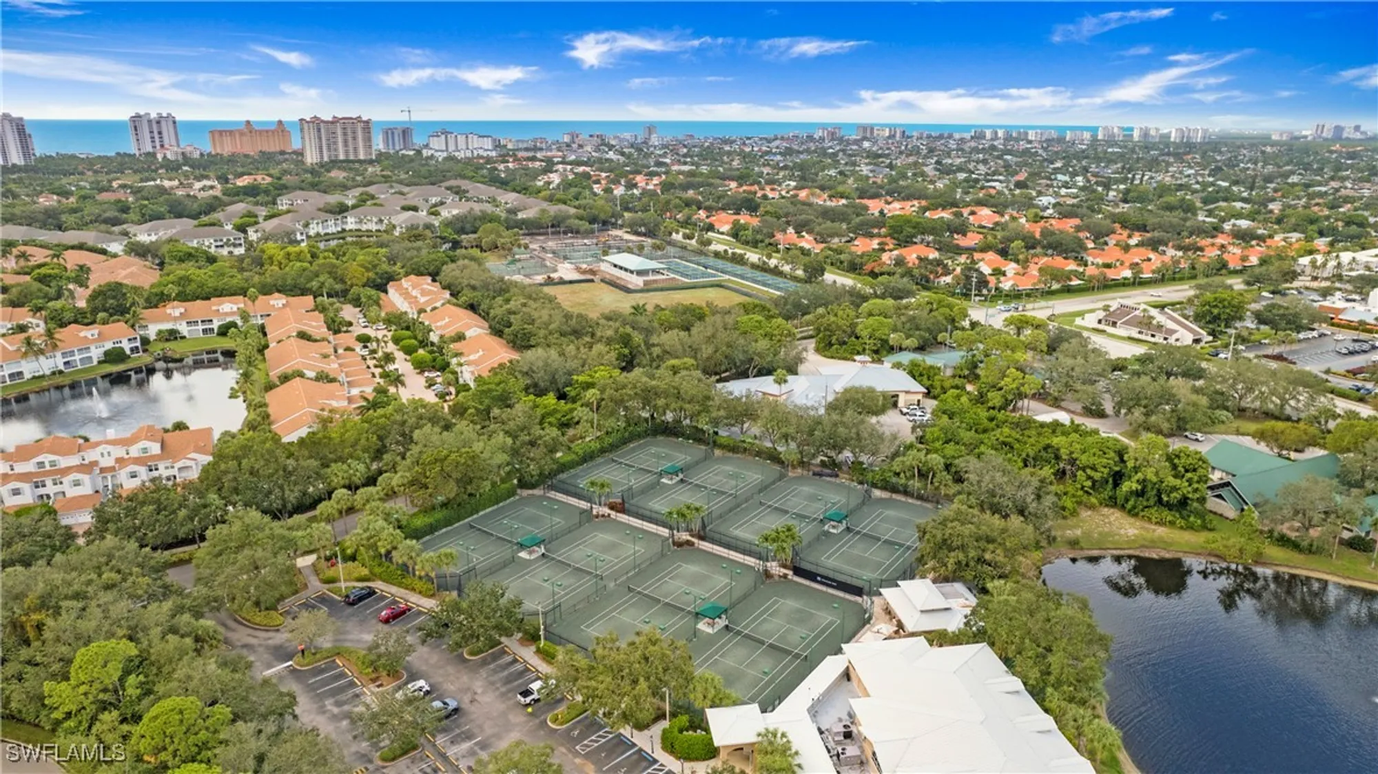 Property Slideshow image 37 of 39 | 8487 abbington cir # 1, Naples, FL, 34108