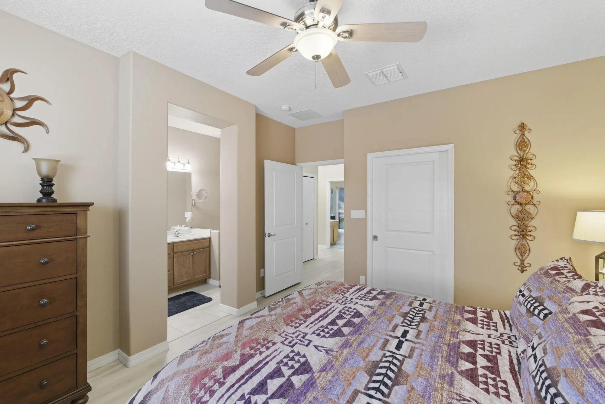 Property Slideshow image 25 of 87 | 600 jubilee blvd, Los Lunas, NM, 87031
