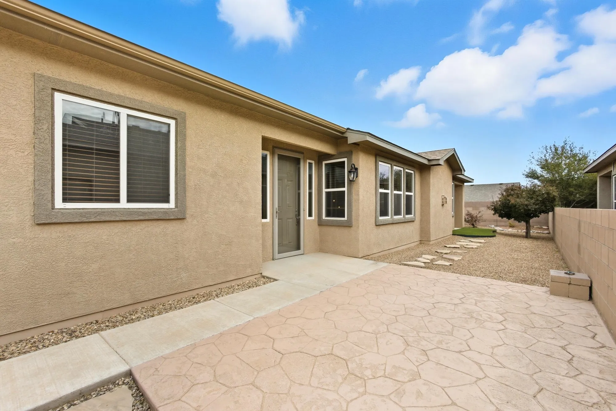 Property Slideshow image 4 of 87 | 600 jubilee blvd, Los Lunas, NM, 87031