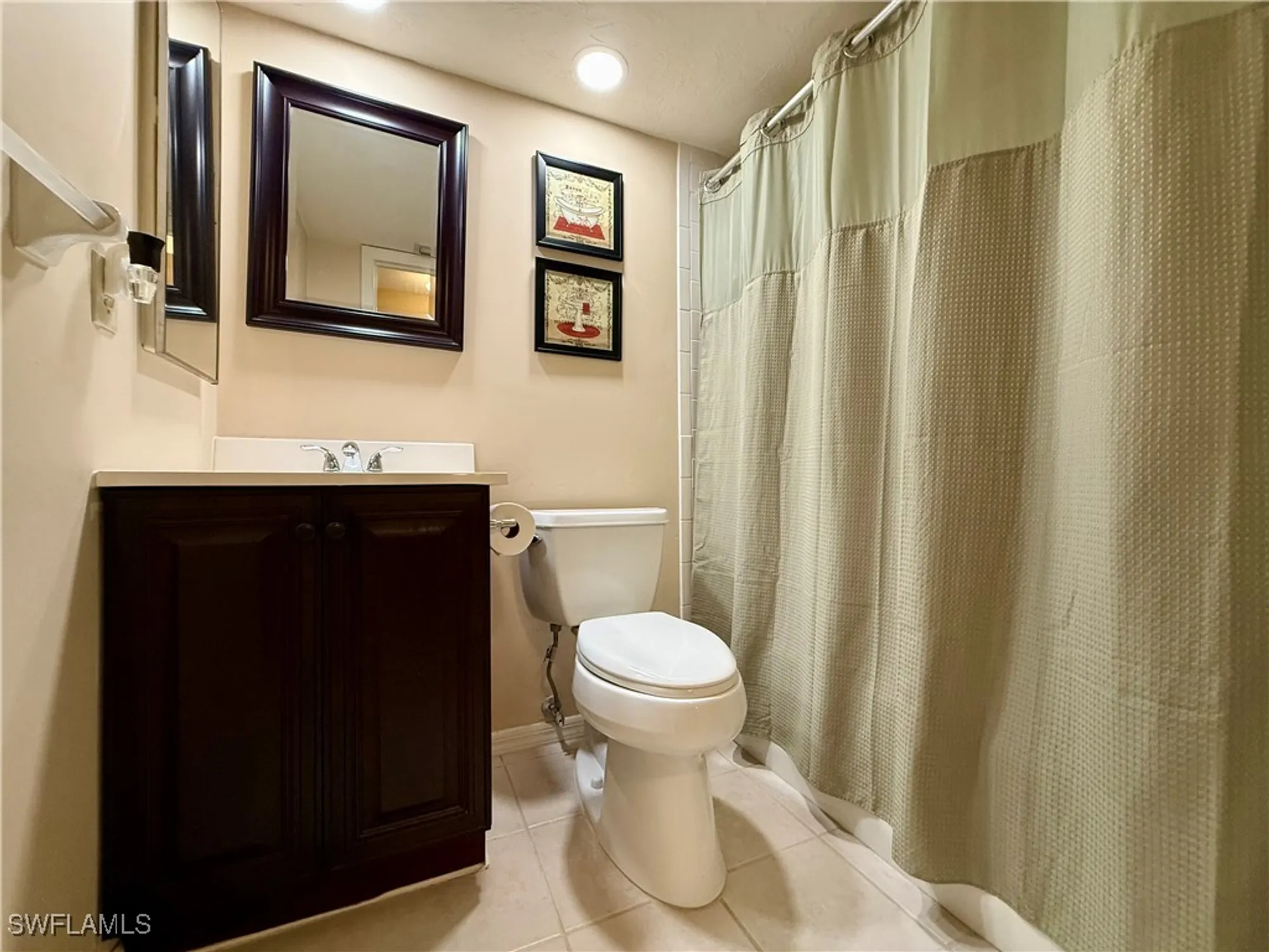 Property Slideshow image 15 of 18 | 13273 white marsh ln apt 314, Fort Myers, FL, 33912