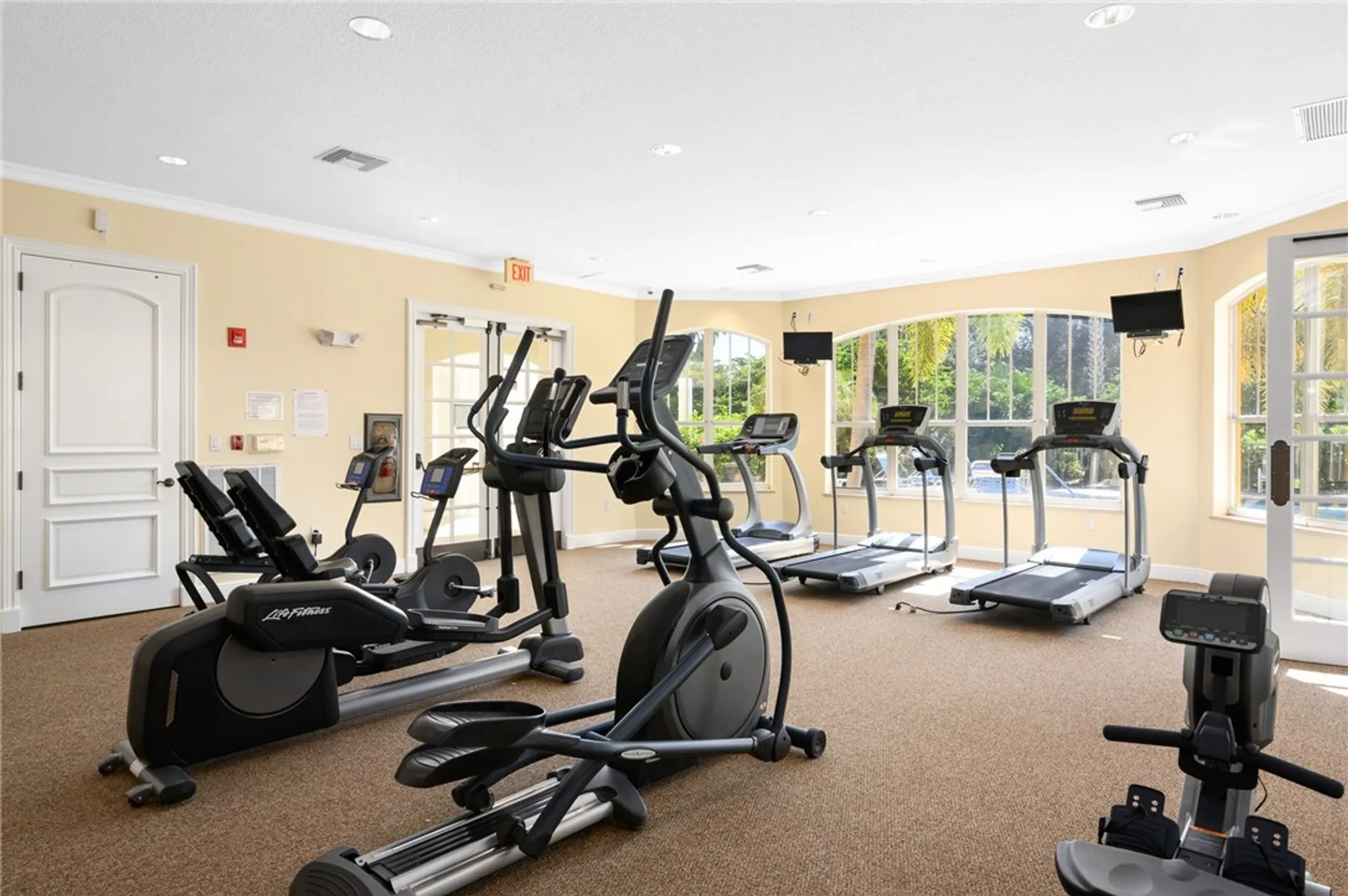 Property Slideshow image 30 of 35 | 5095 fairways cir apt i204, Vero Beach, FL, 32967