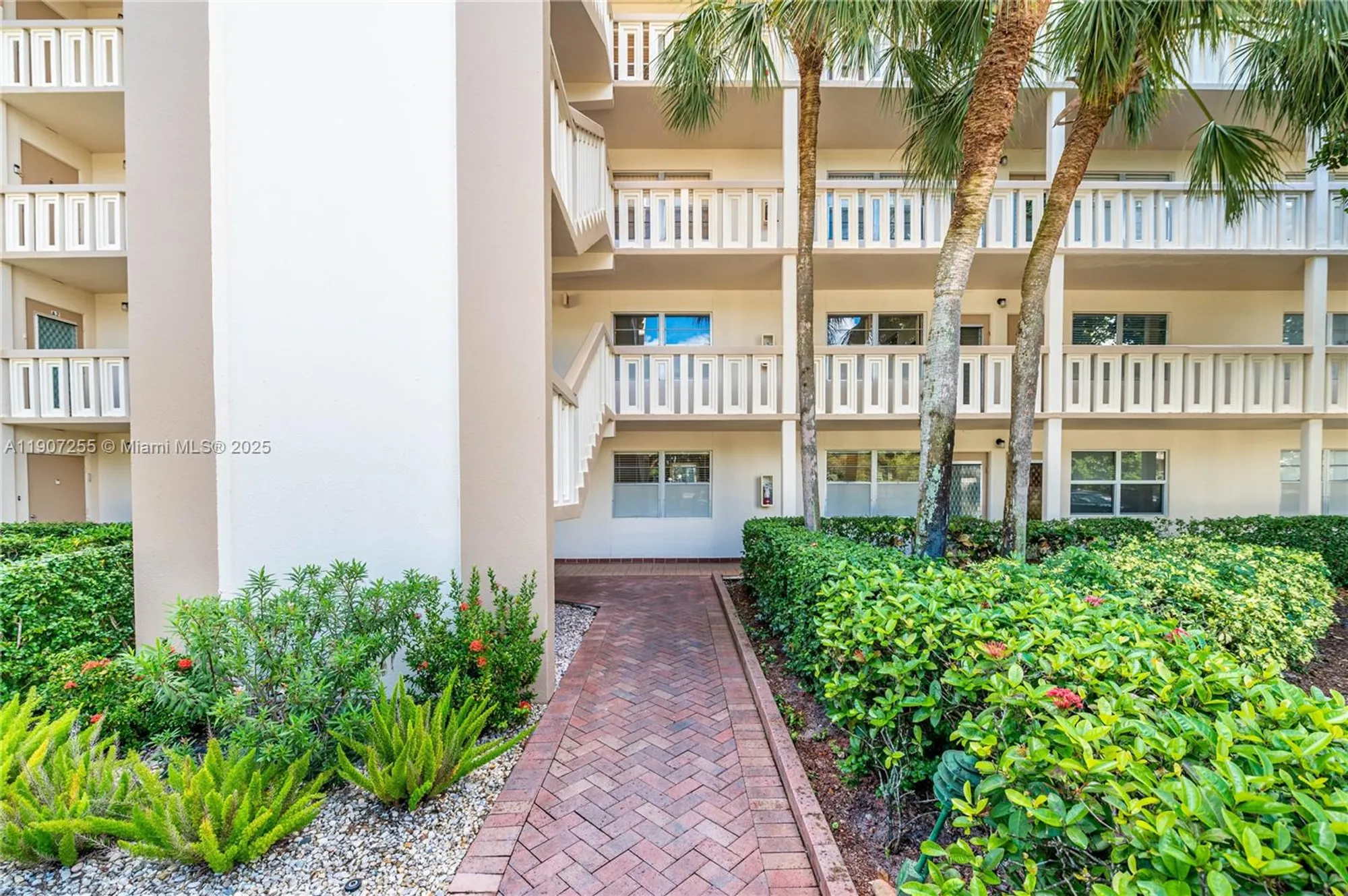 Property Slideshow image 29 of 46 | 2101 lucaya bnd apt c1, Coconut Creek, FL, 33066